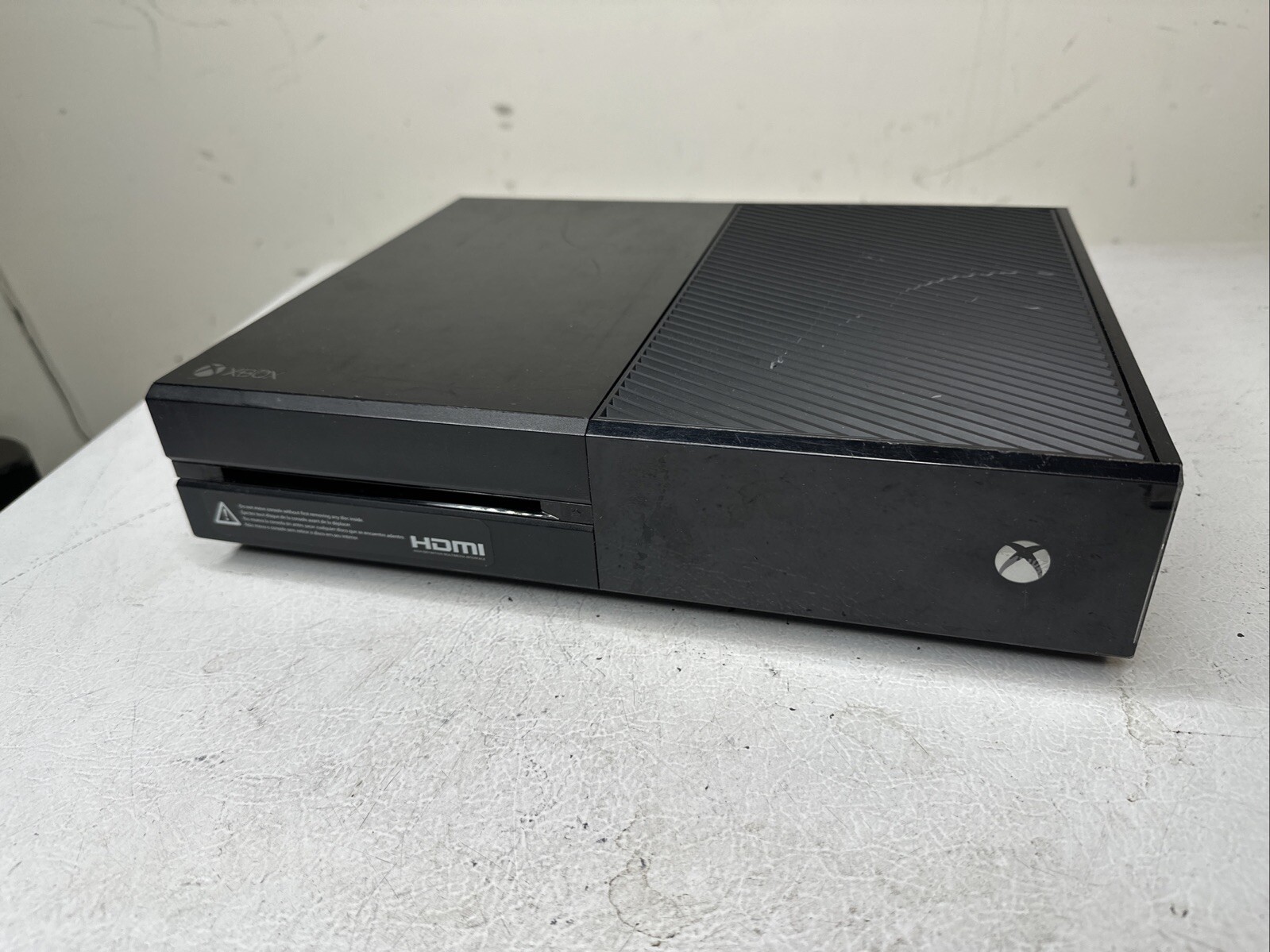 Original MICROSOFT XBOX ONE model 1540 500gb console Parts Only