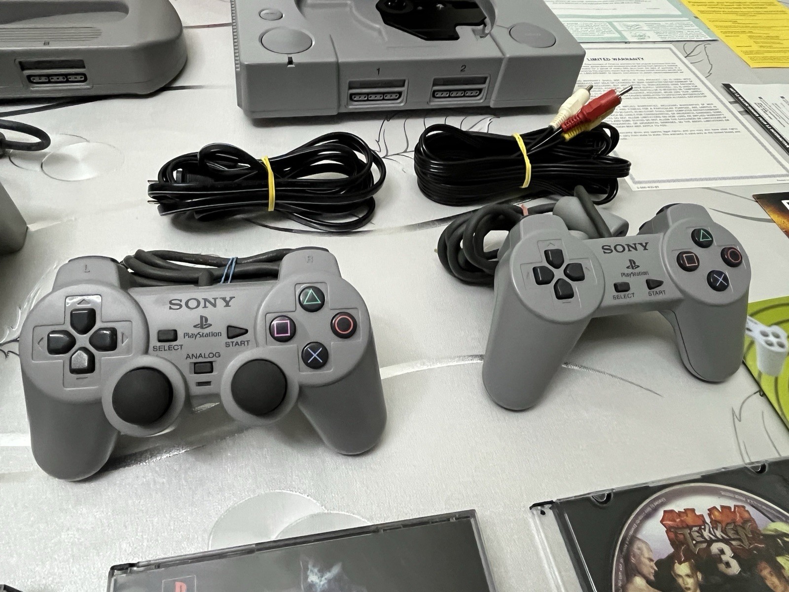 SONY PlayStation 1 Collector’s Bundle