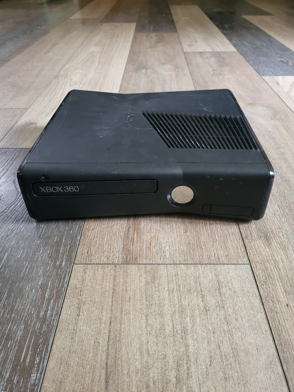 Microsoft Xbox 360 S Console And Games No Hard Drive Or Cords – Tested & Works