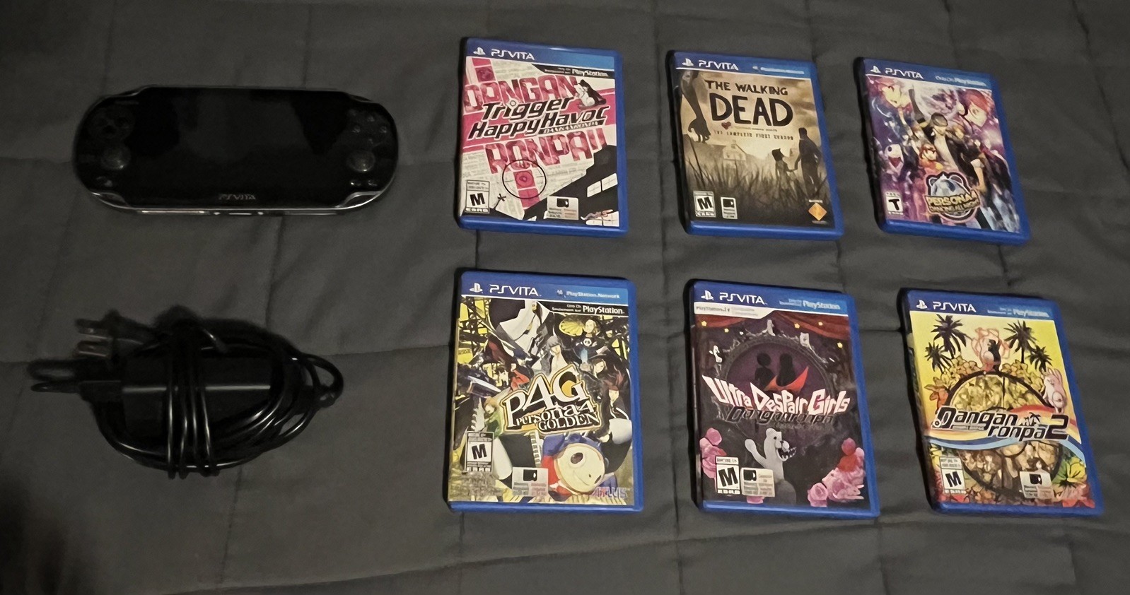 Sony PlayStation PS Vita OEM Black PCH-2001 Bundle w/ Charger and Games