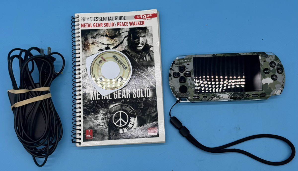 Sony PSP-3000 Metal Gear Solid Peacewalker Bundle – Japan (MAC003425)