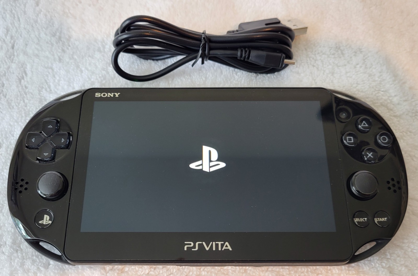 PSVita PCH-2001 Sony PlayStation Vita USA Console & Charging Cable Tested