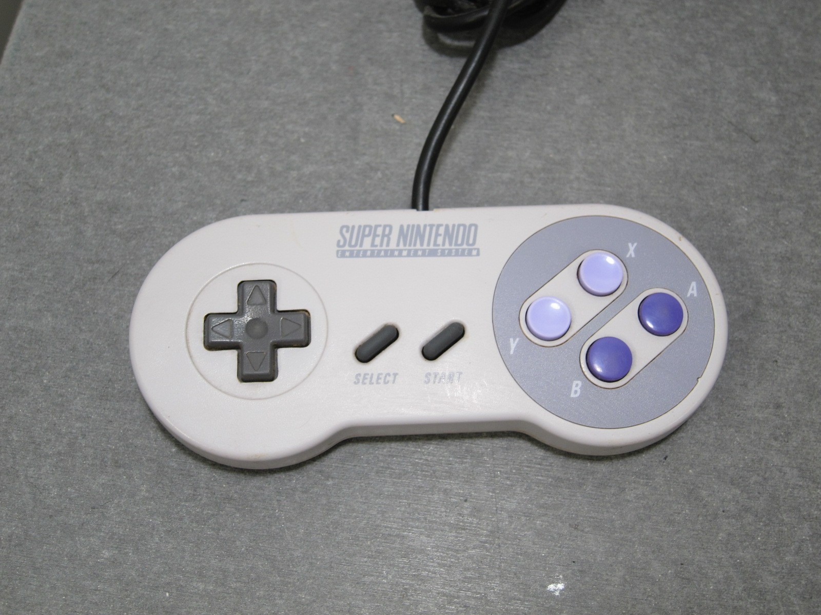 Super Nintendo SNES Console SNS-001 w/ Original Power Adapter & Controller
