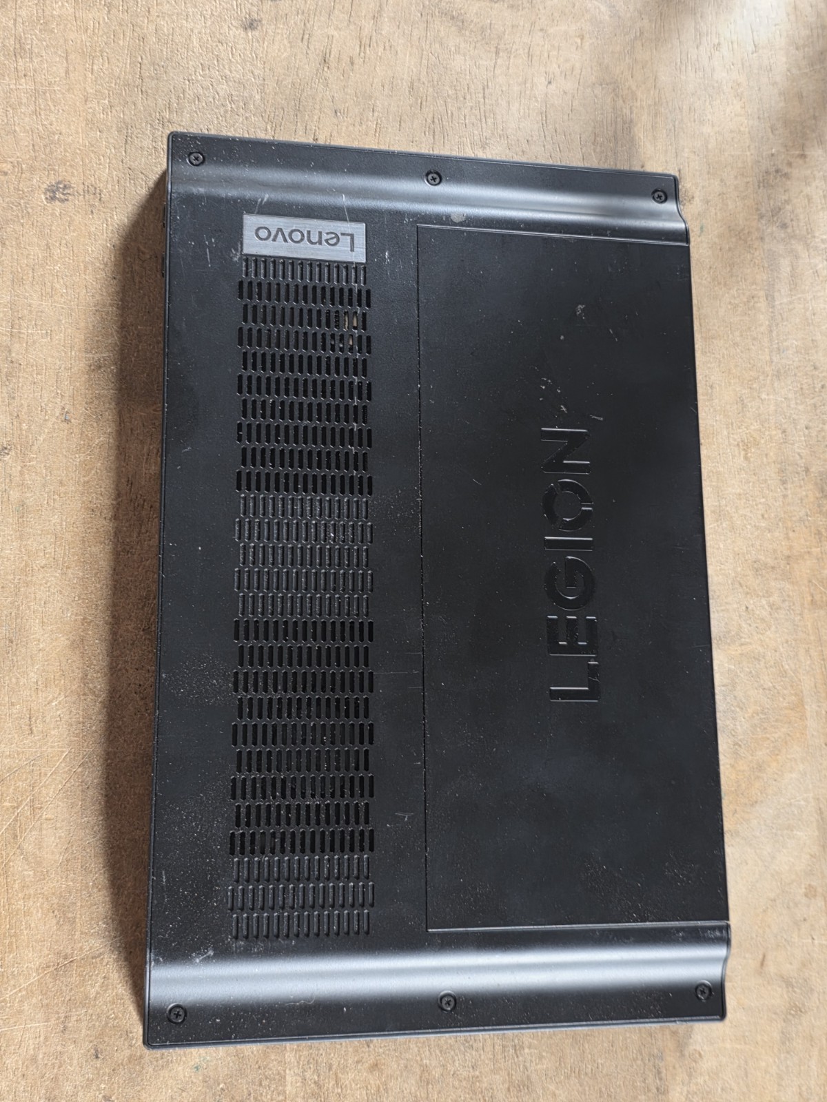 Lenovo Legion Go 8APU1 1TB Handheld Console – 16gb Z1 Extreme Parts Nopower