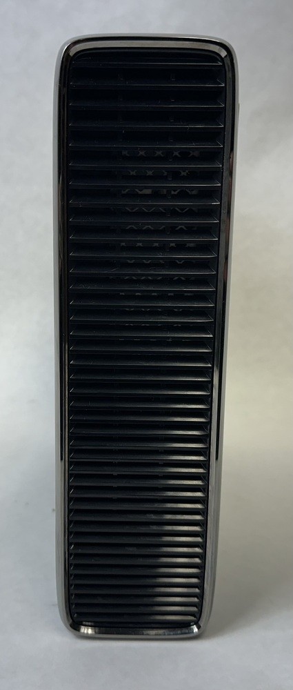 Microsoft Xbox 360 S, 1439, 4GB, Tested and In Working Condition, 1 Controller