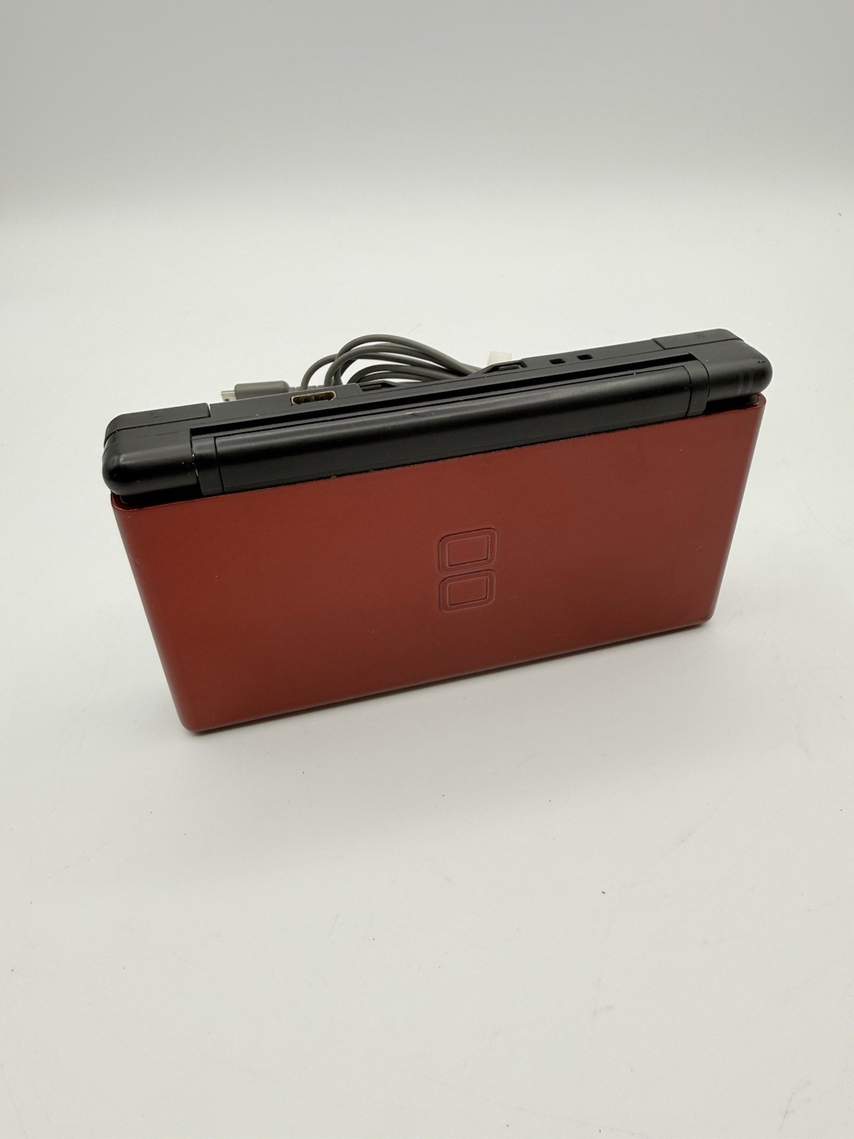 Nintendo DS Lite USG-001 Red/Black Handheld Console w Charger