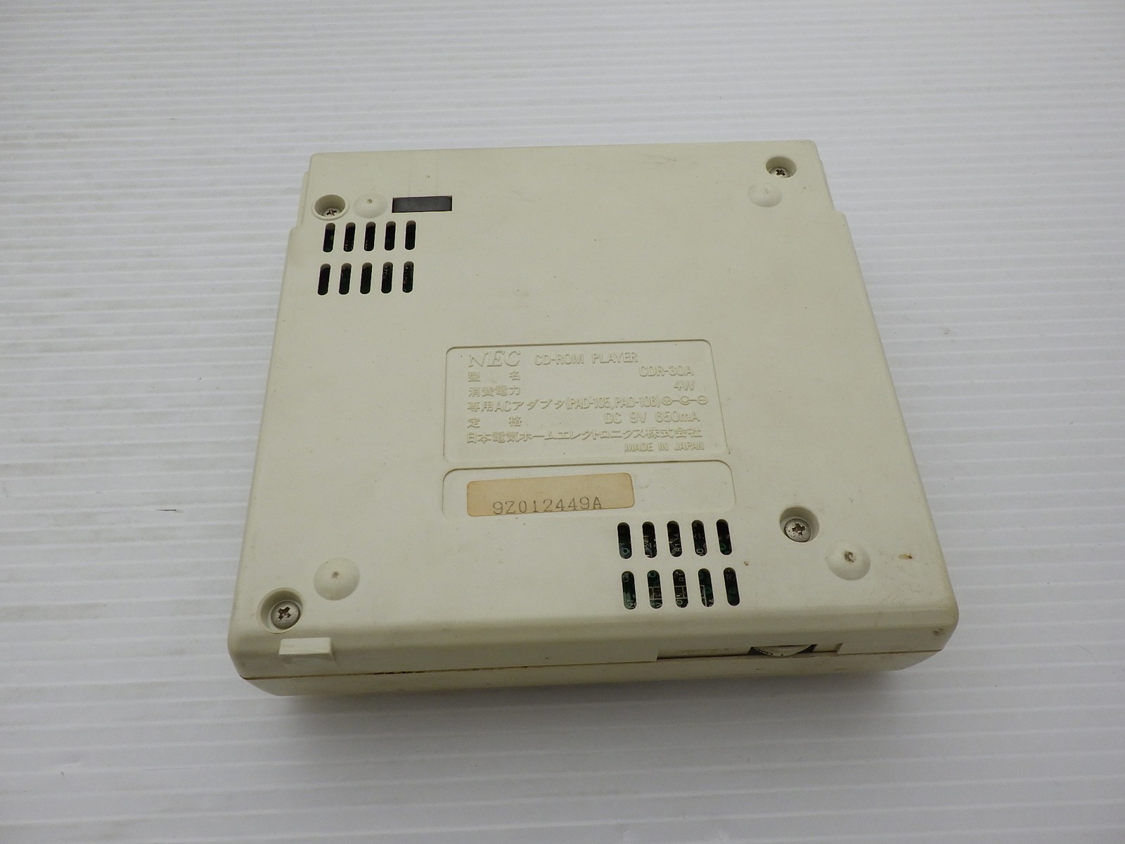 AS IS-PC Engine CD-ROM2 (CDR-30A) PC Engine JP GAME. 9000025601757
