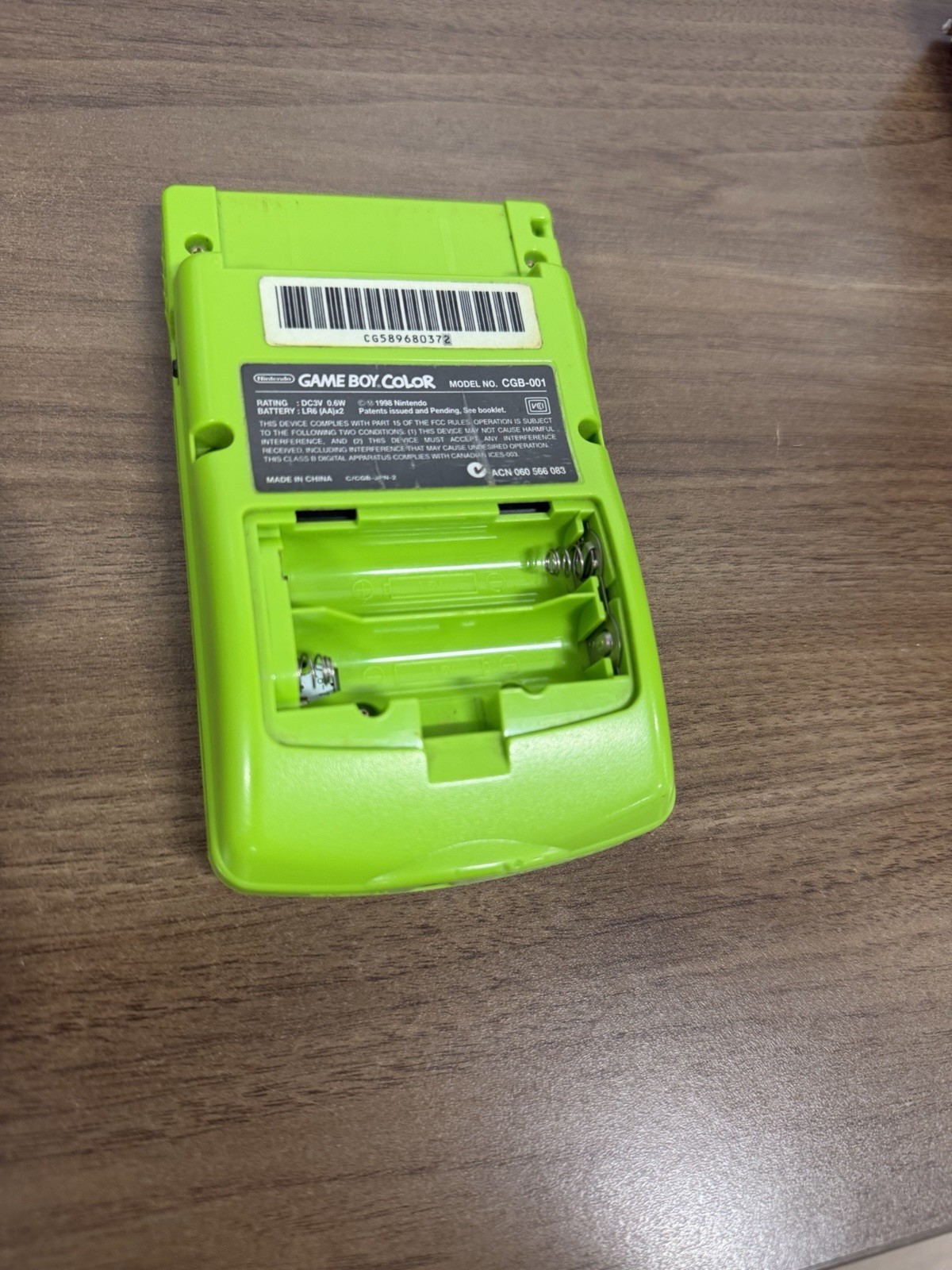 Nintendo Game Boy Color LimeGreen Handheld System CGB-001 w/ Carrying Case