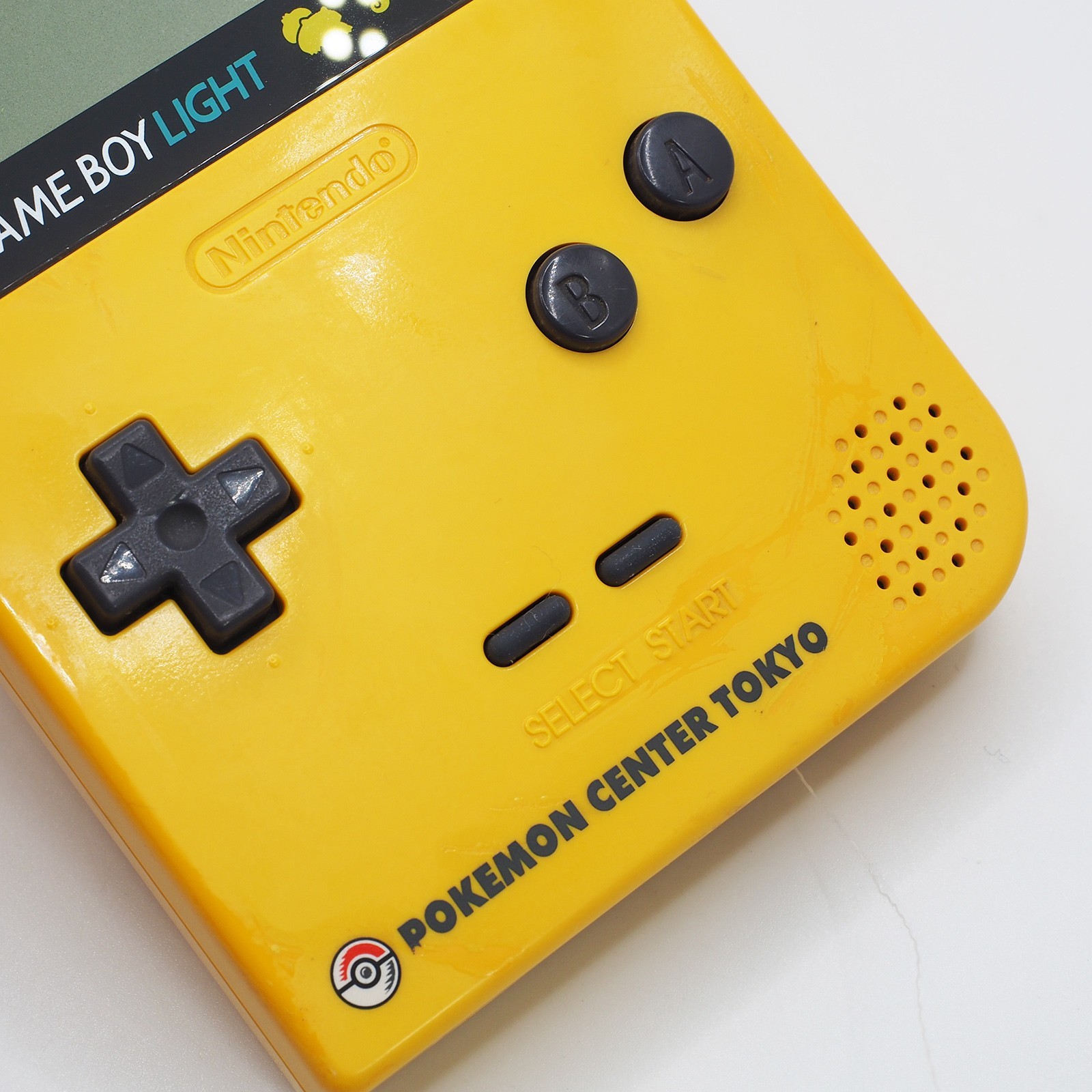 100% OEM Nintendo Game Boy Light Pokemon PIKACHU YELLOW console MGB-101 TESTED