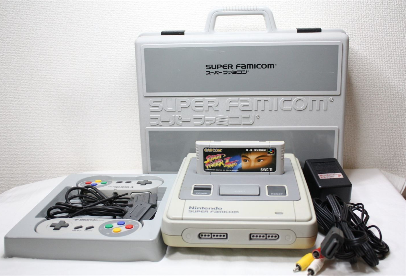 Nintendo Super Famicom SFC Console BOX SHVC-001 W/Super Famicom Case #359
