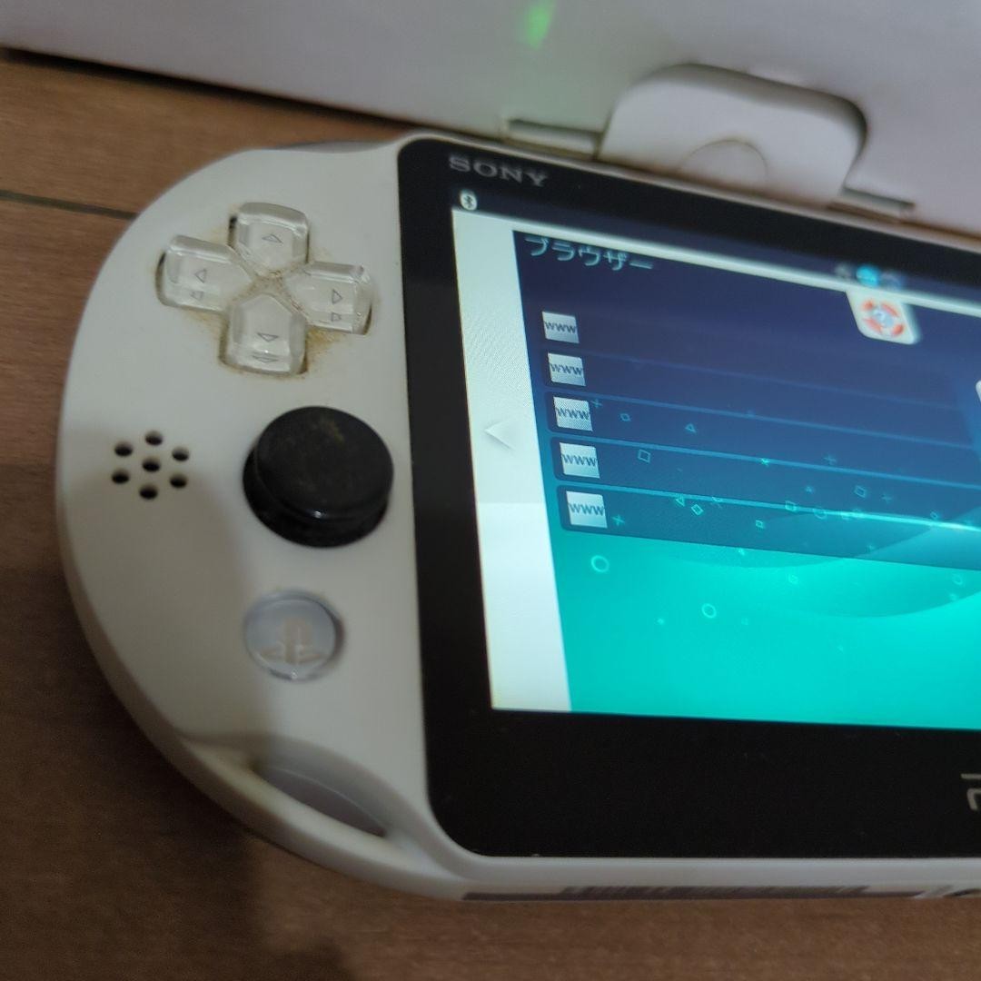 Excellent SONY PS Vita PCH-2000 Console White Tested