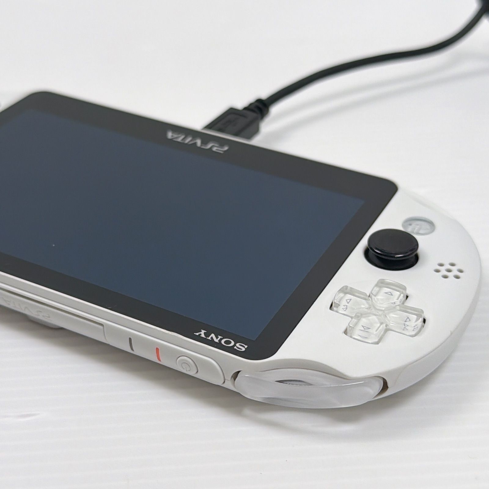 Excellent SONY PS Vita PCH-2000 Console White w/charger