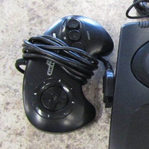 Sega Genesis II MK-1631 System w/original controller & Hook-up cables – Tested