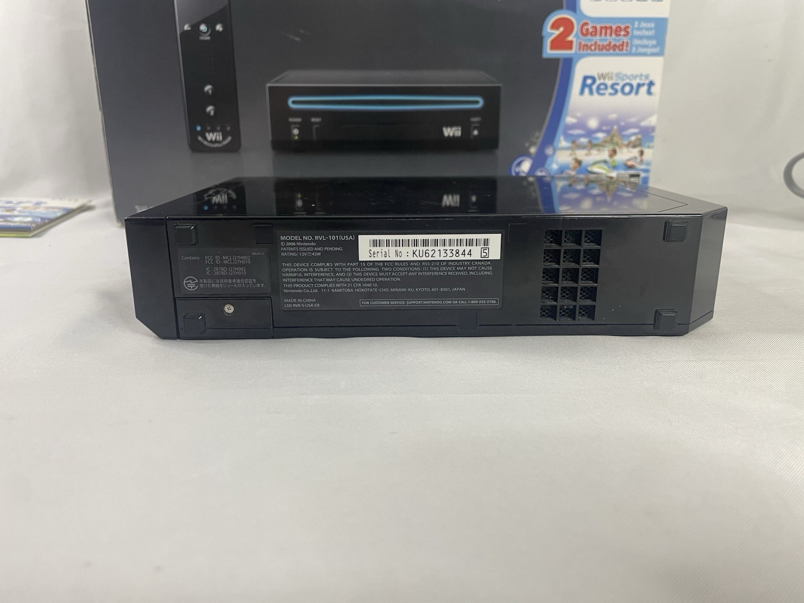 Nintendo Wii Black Console Wii Sports & Resort Bundle Complete In Box (Tested)