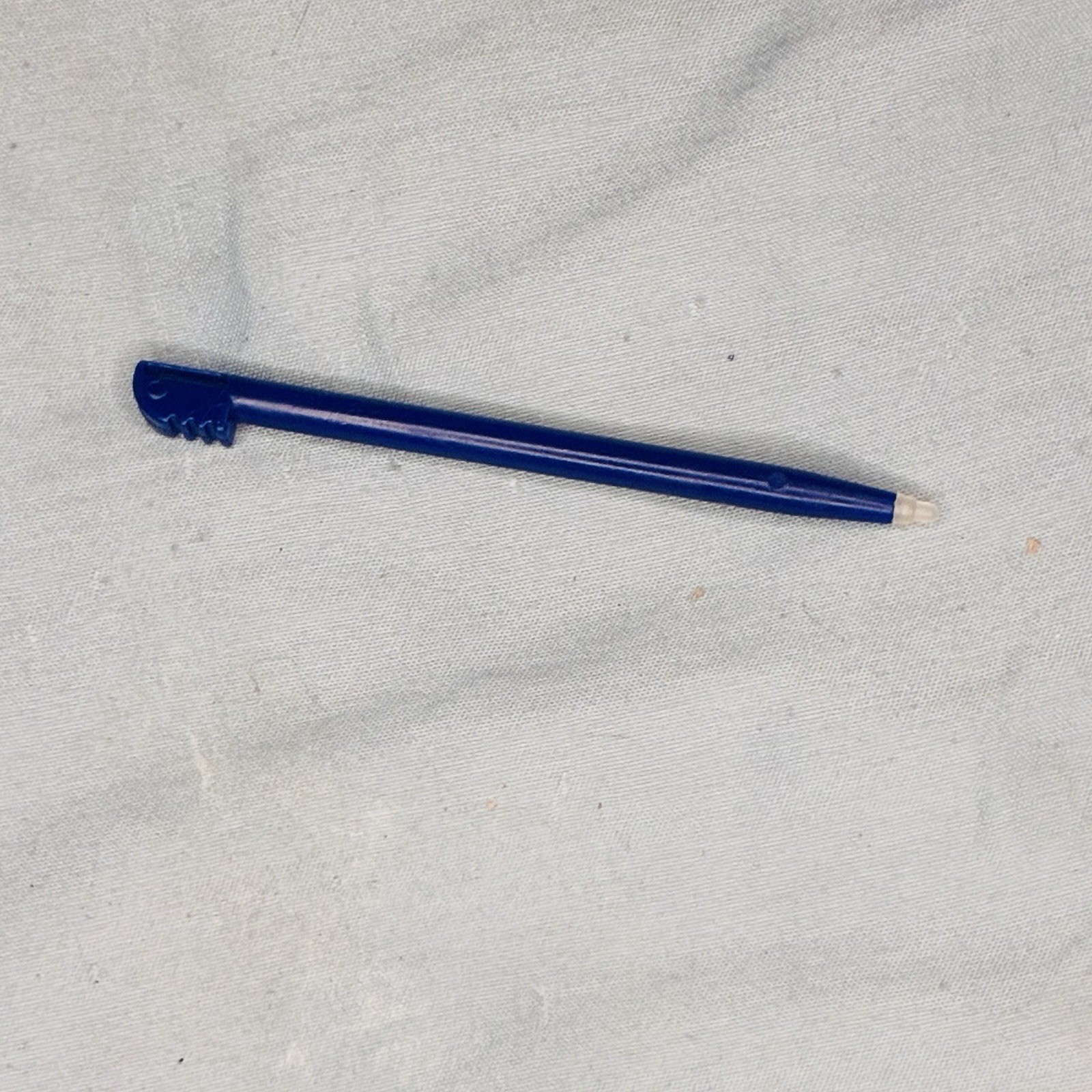 Nintendo 2DS Handheld Console FTR-001 Black/Blue With Game / Replacement Stylus