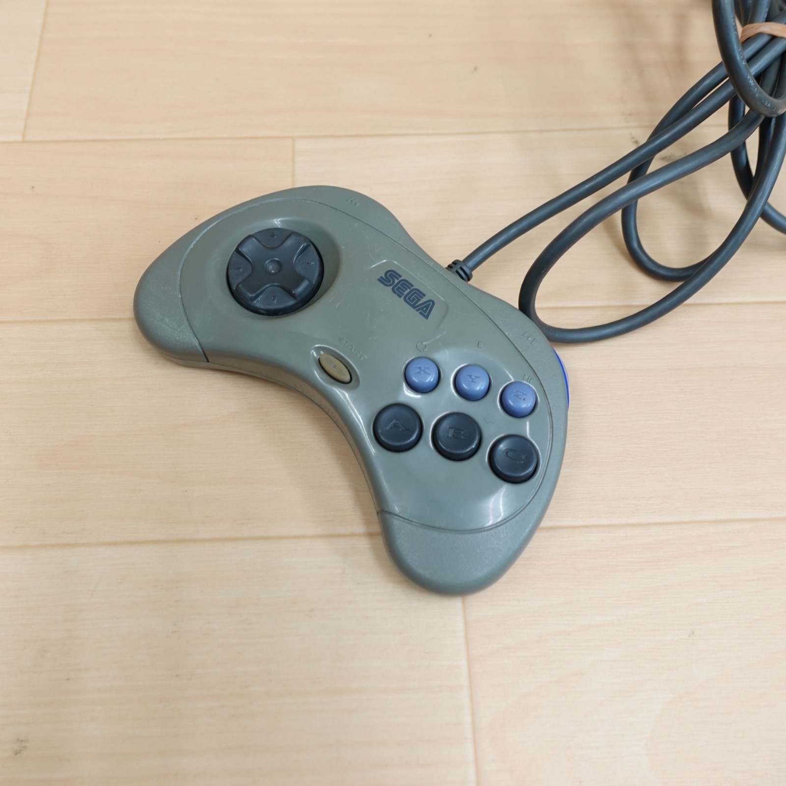 SEGA SATURN CONSOLE bundle with 2 controllers & 6 games Japan NTSC-J tested