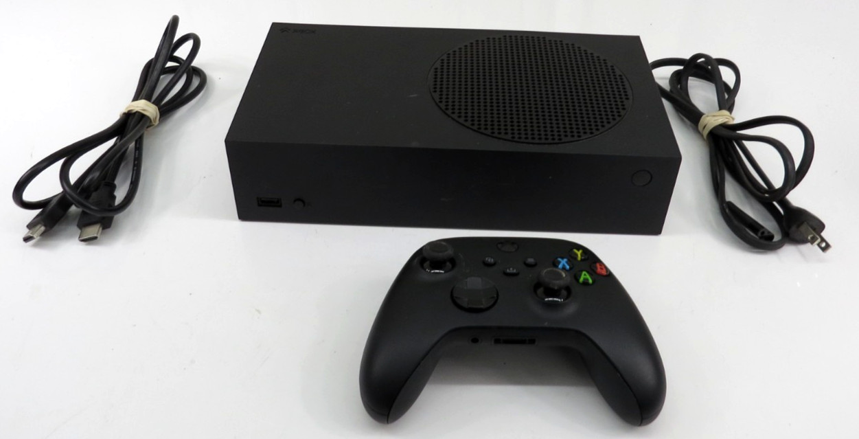 Microsoft Xbox Series S 1 TB Black All Digital Game Console 1883 W/Controller