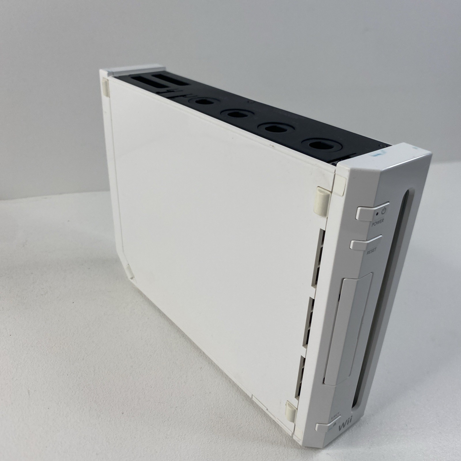 Nintendo Wii RVL-001(USA) Console Bundle Tested W/ Controllers Sensor Bar & More