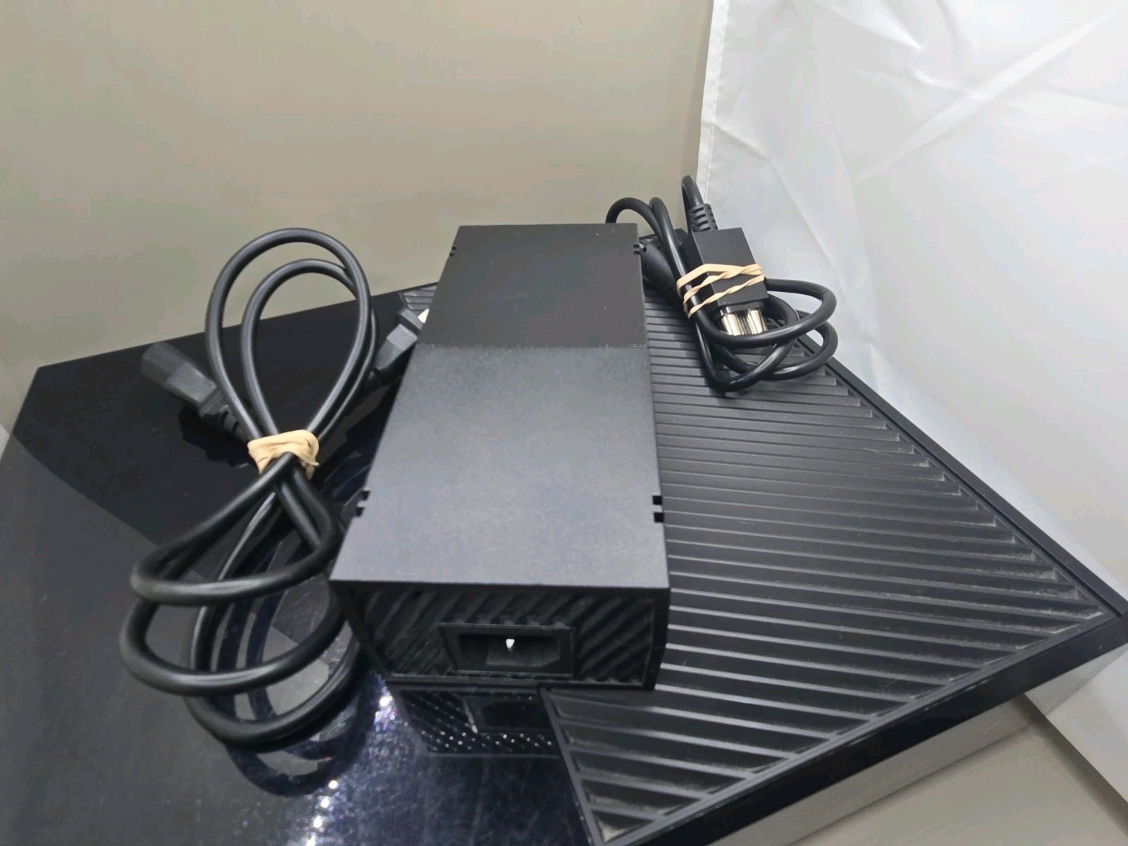 Microsoft Xbox One Model 1540 500GB- Working Console & Power Cord Tested.