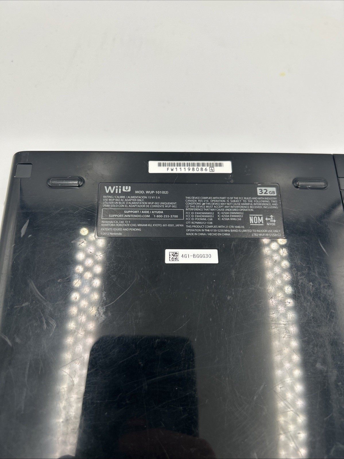 Nintendo Wii U Deluxe 32GB Handheld System – Black (WUP-101(02))