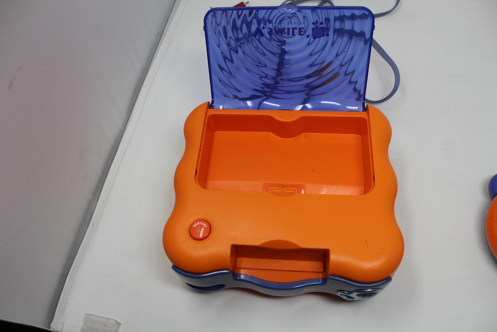 VTech V.Smile TV Learning System Orange Console Joystick RCA NTSC No AC Adapter