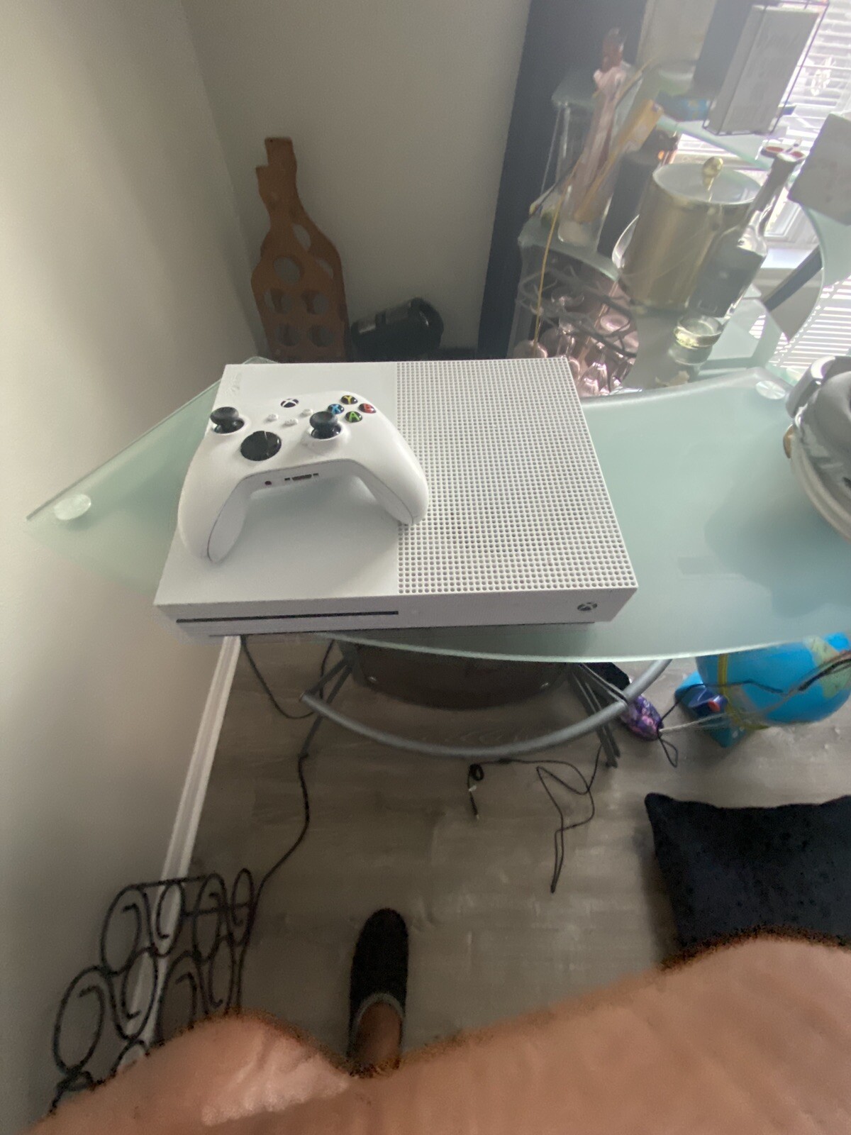 Xbox One X 1tb Robot White Special Edition