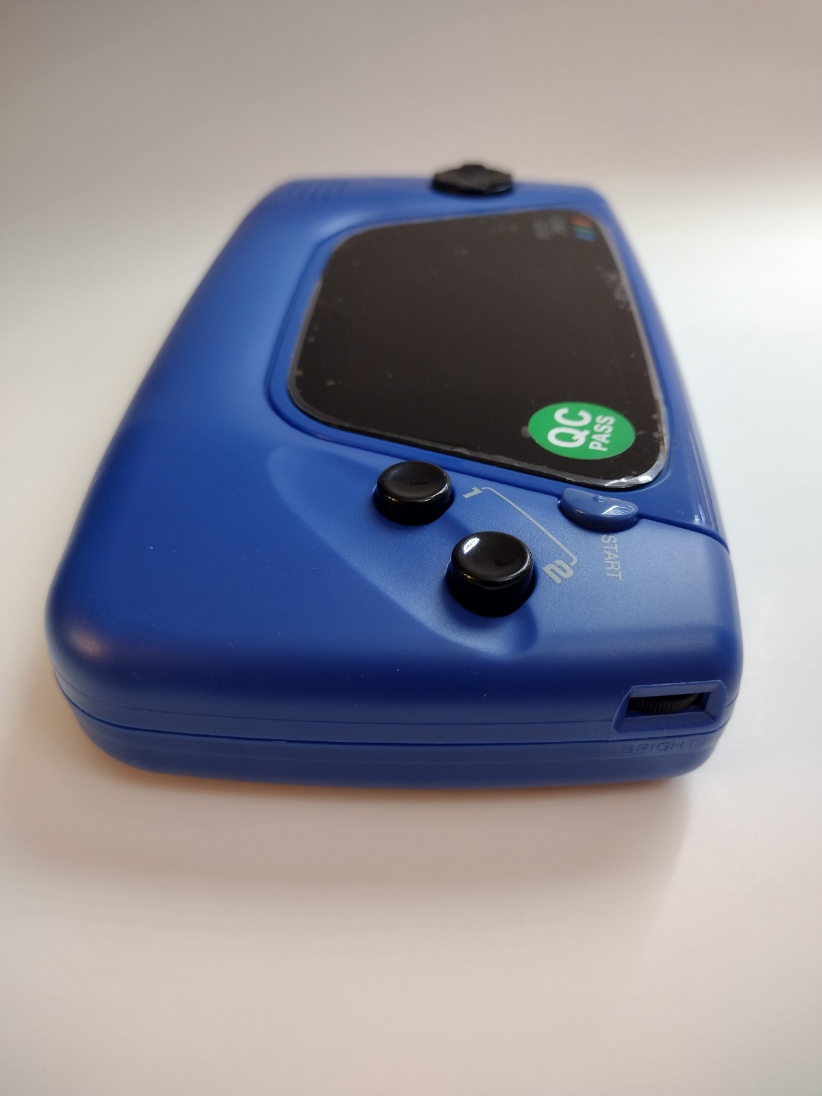 SEGA Game Gear Console – Blue, recapped, new IPS LCD, new shell and buttons