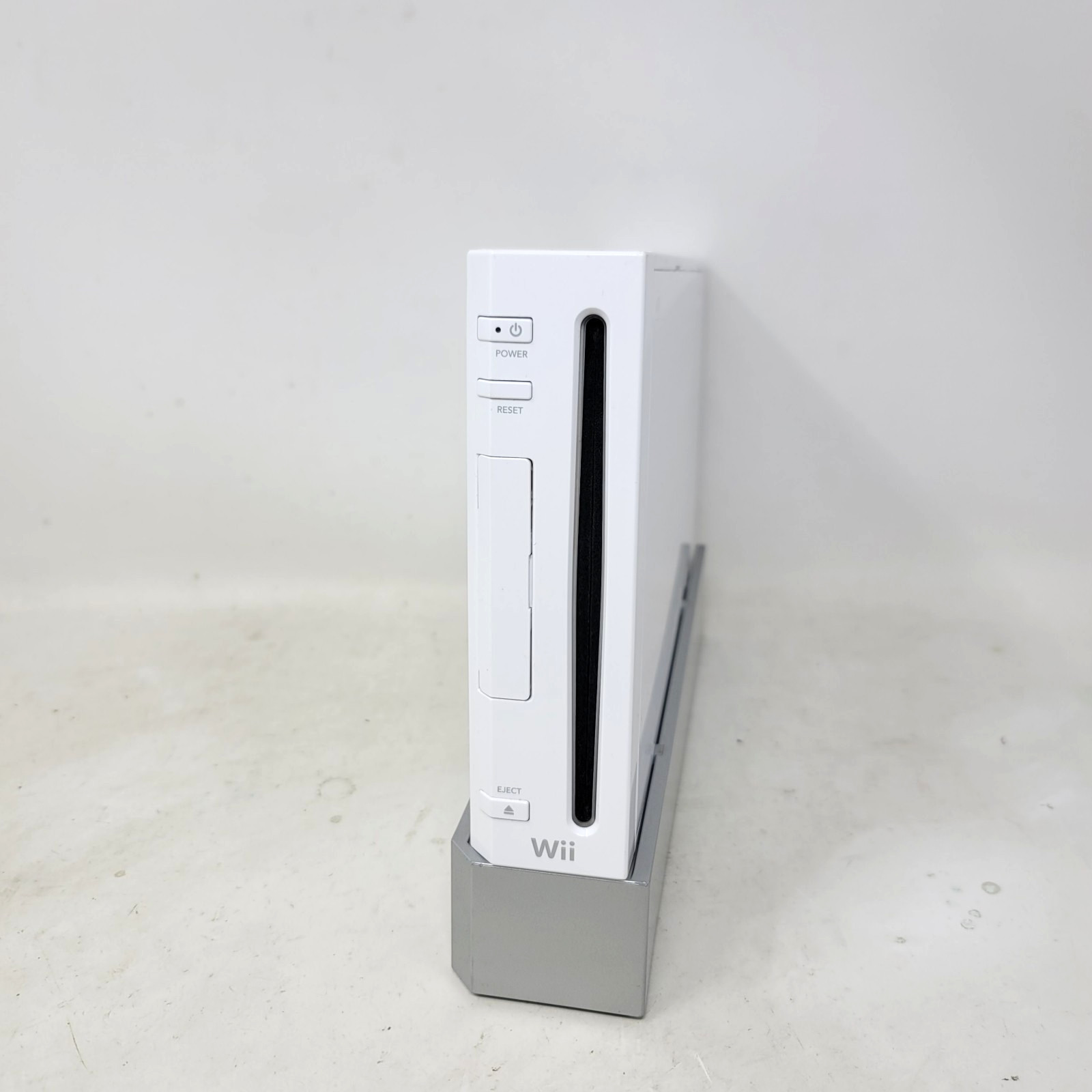 Nintendo Wii 512GB Console White W/ Controllers, Pro Controller & Cords Tested