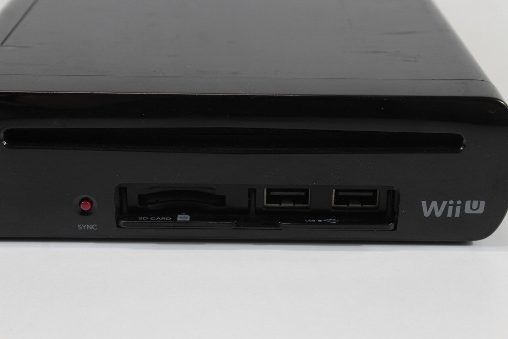 Nintendo Wii U Black Console 32GB AC Gamepad Stand & Charger NTSC-J Japan TESTED