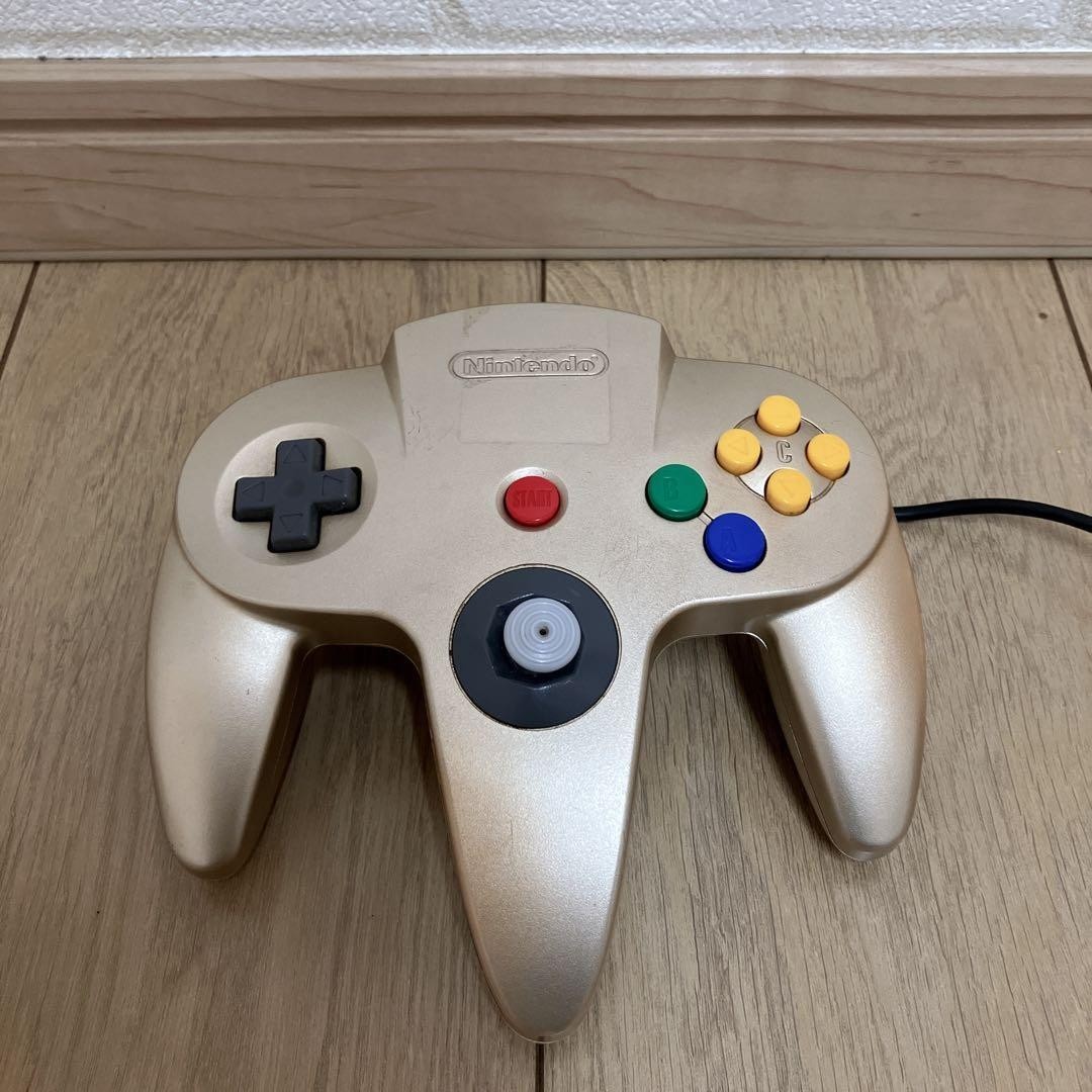 Nintendo 64 Console Limited Edition toys R’ Us Gold N64 Tested Working with box