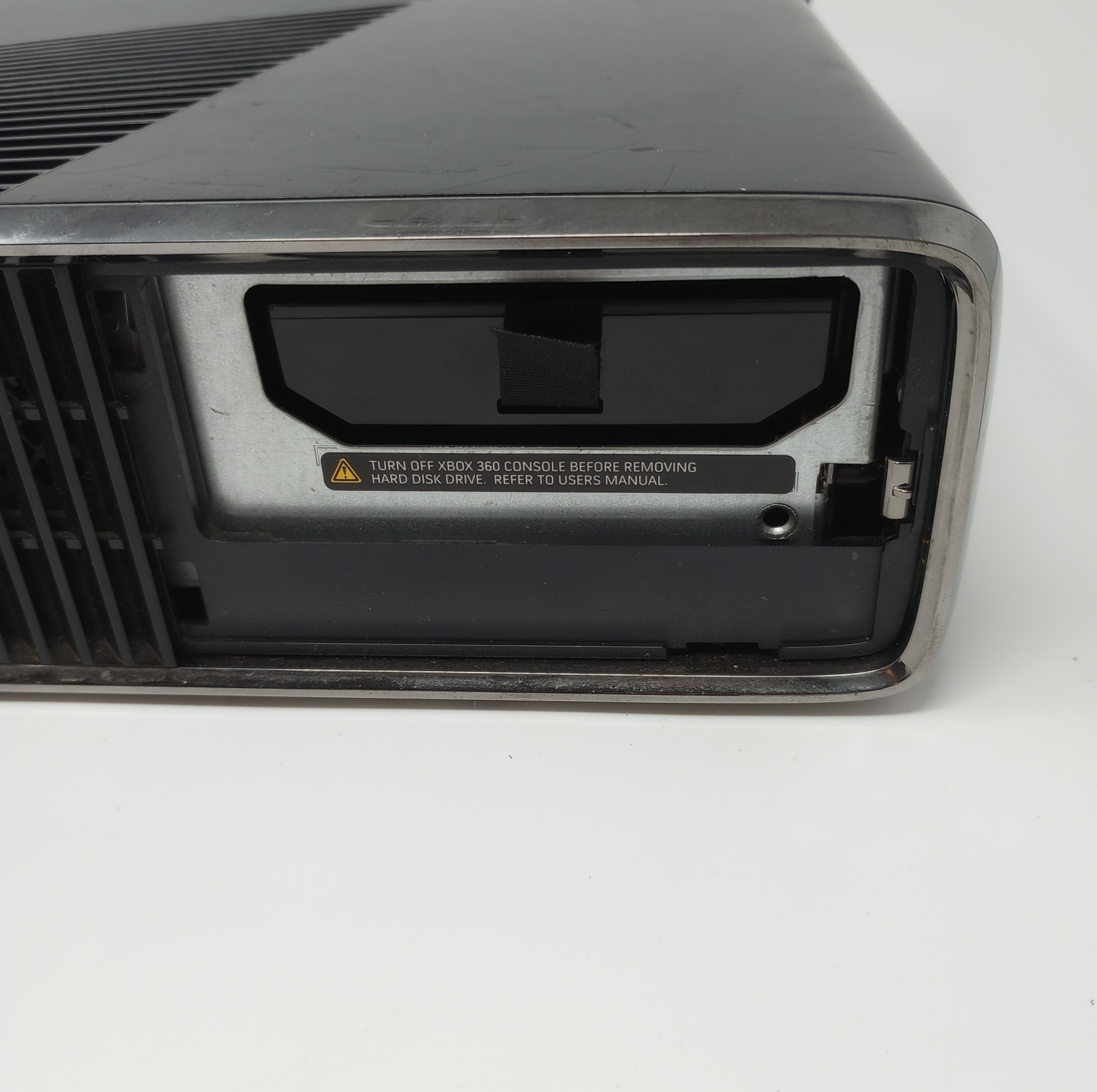 Xbox 360 S (1439) Console, Controller, Cables, & More Periodic Red Ring Issue
