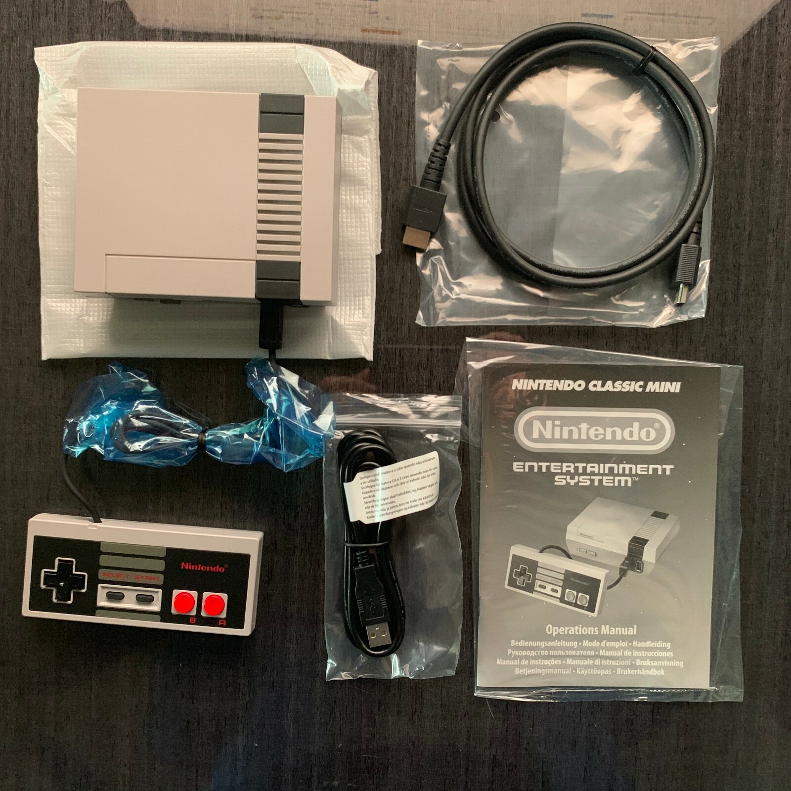 EU Nintendo NES Mini Classic Edition Console with 30 built-in Games Genuine Open