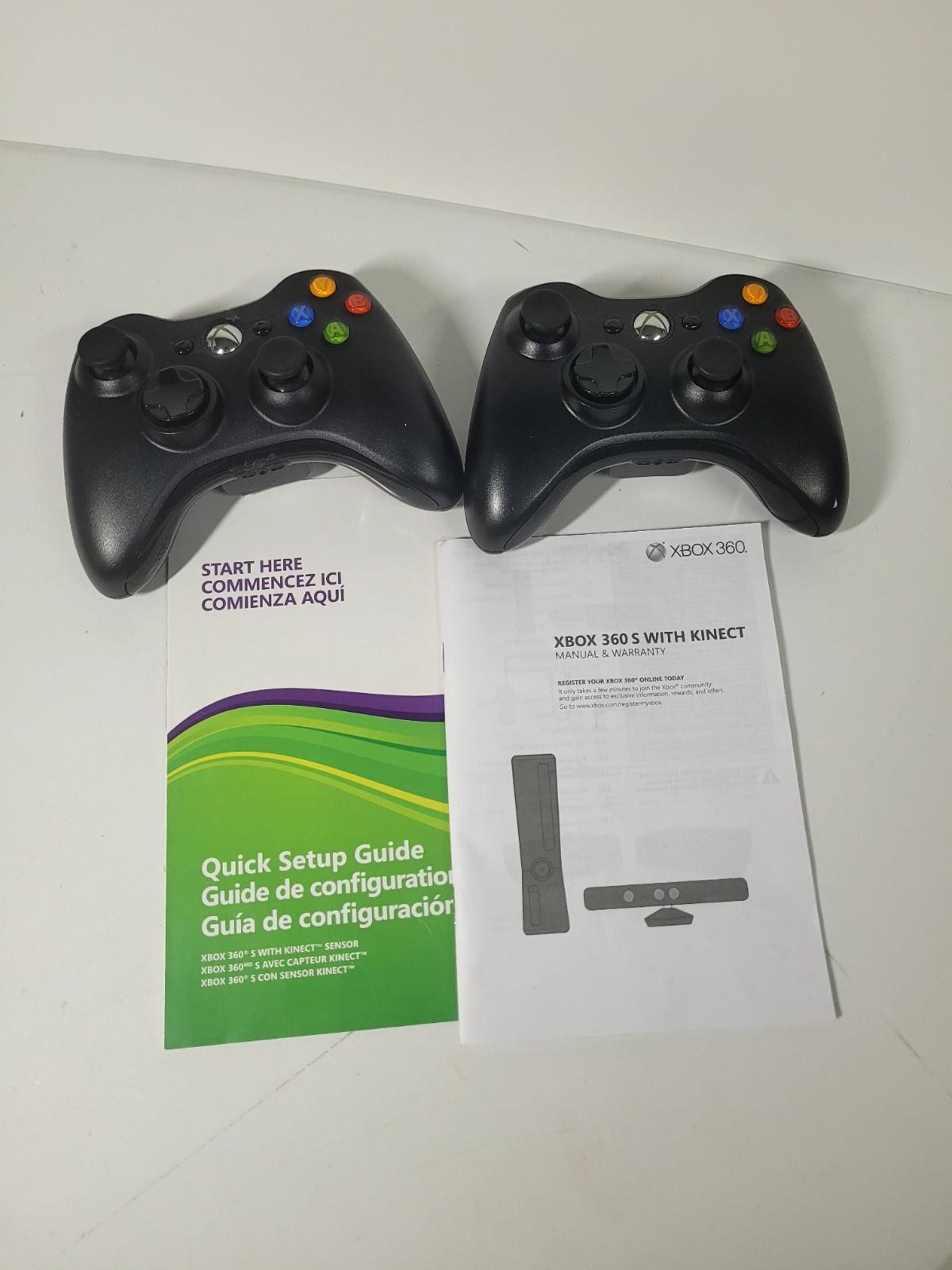 Microsoft Xbox 360 Kinect Console with 2 Controllers