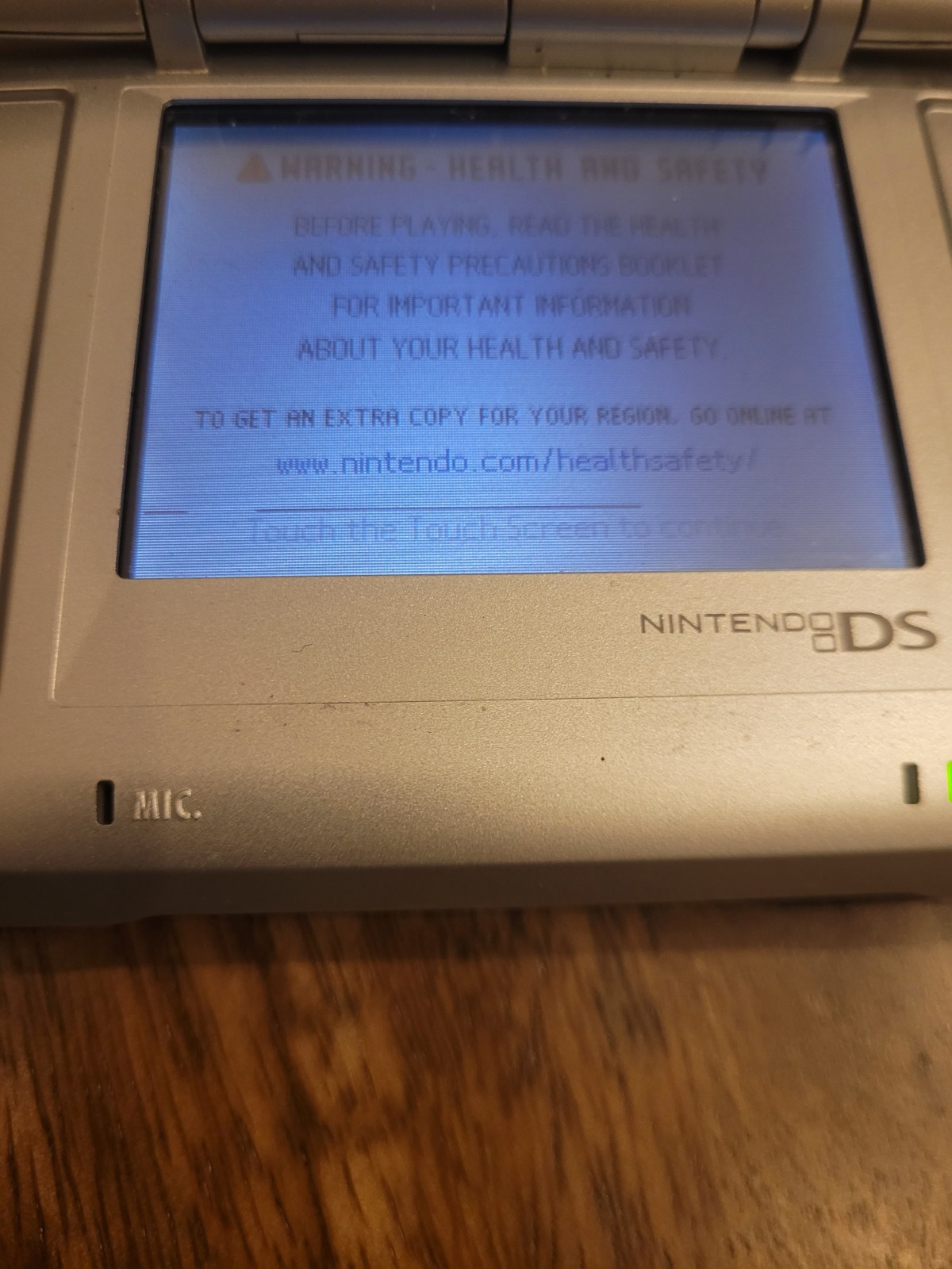 Platinum Nintendo DS – Read Description