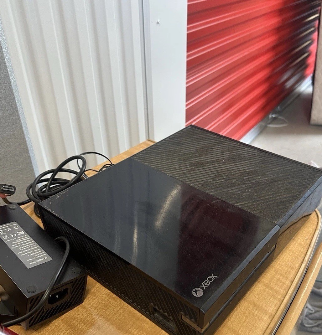 Microsoft Xbox One 500GB Console Black 1540 1080p Blu-Ray HDMI NTSC-U/C