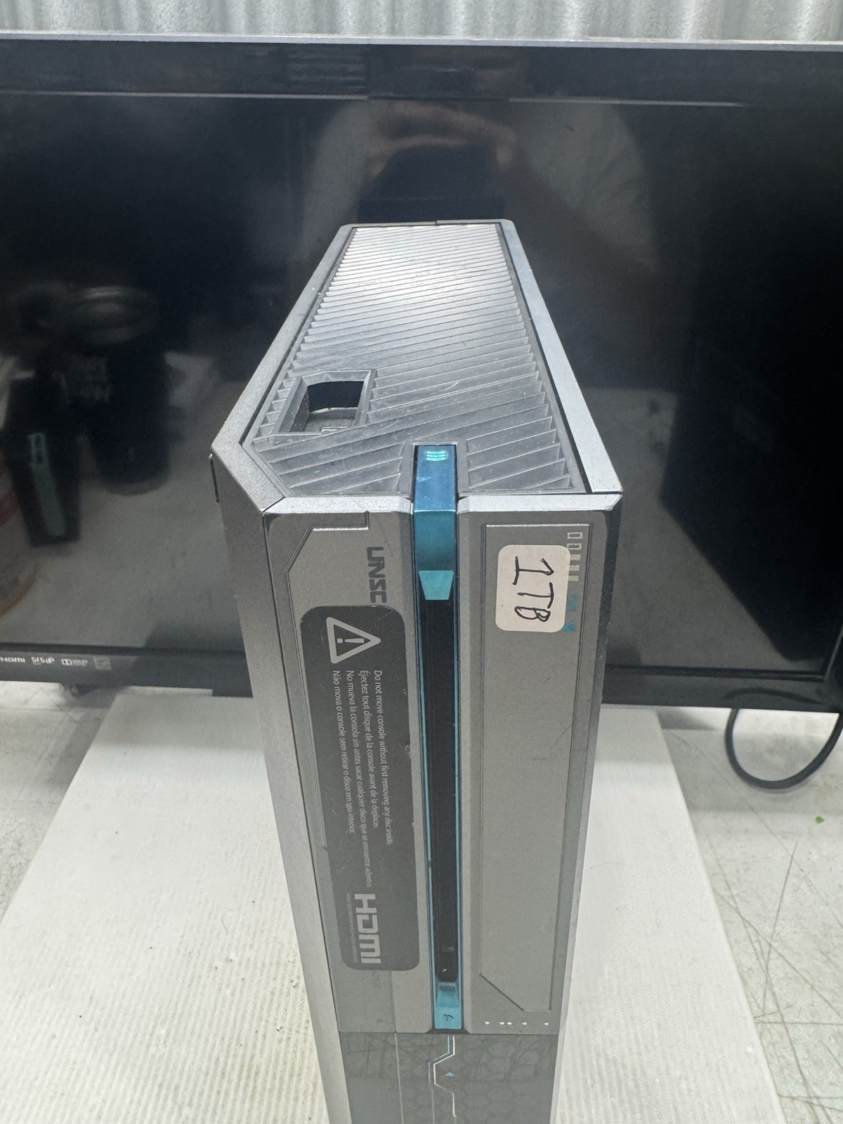 Microsoft Xbox One 1TB Console Gaming System Halo 5: Guardians 1540