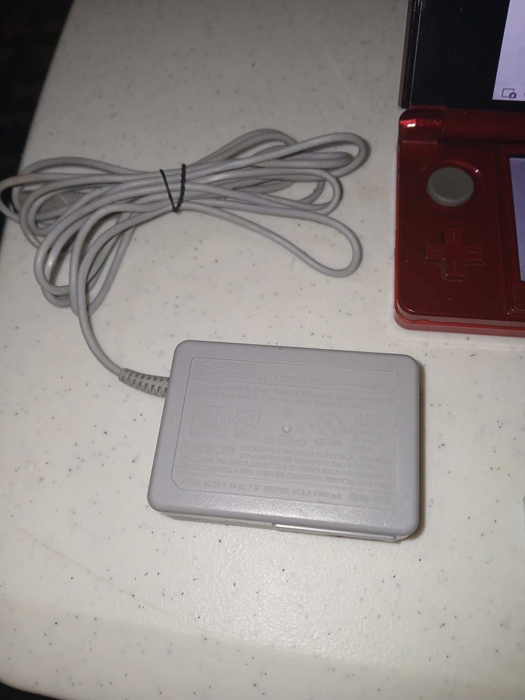 Nintendo 3DS CTR-001 Red 3D Handheld System w/ New Super Mario NTSC-U/C & 2…