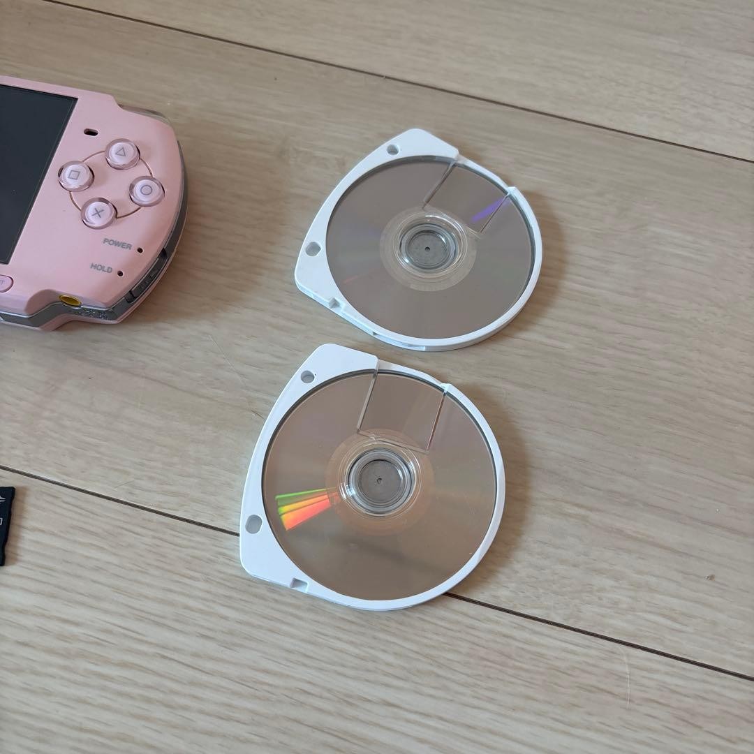PSP Sony Psp Body Pink With 4Gb Memory Stick Japan