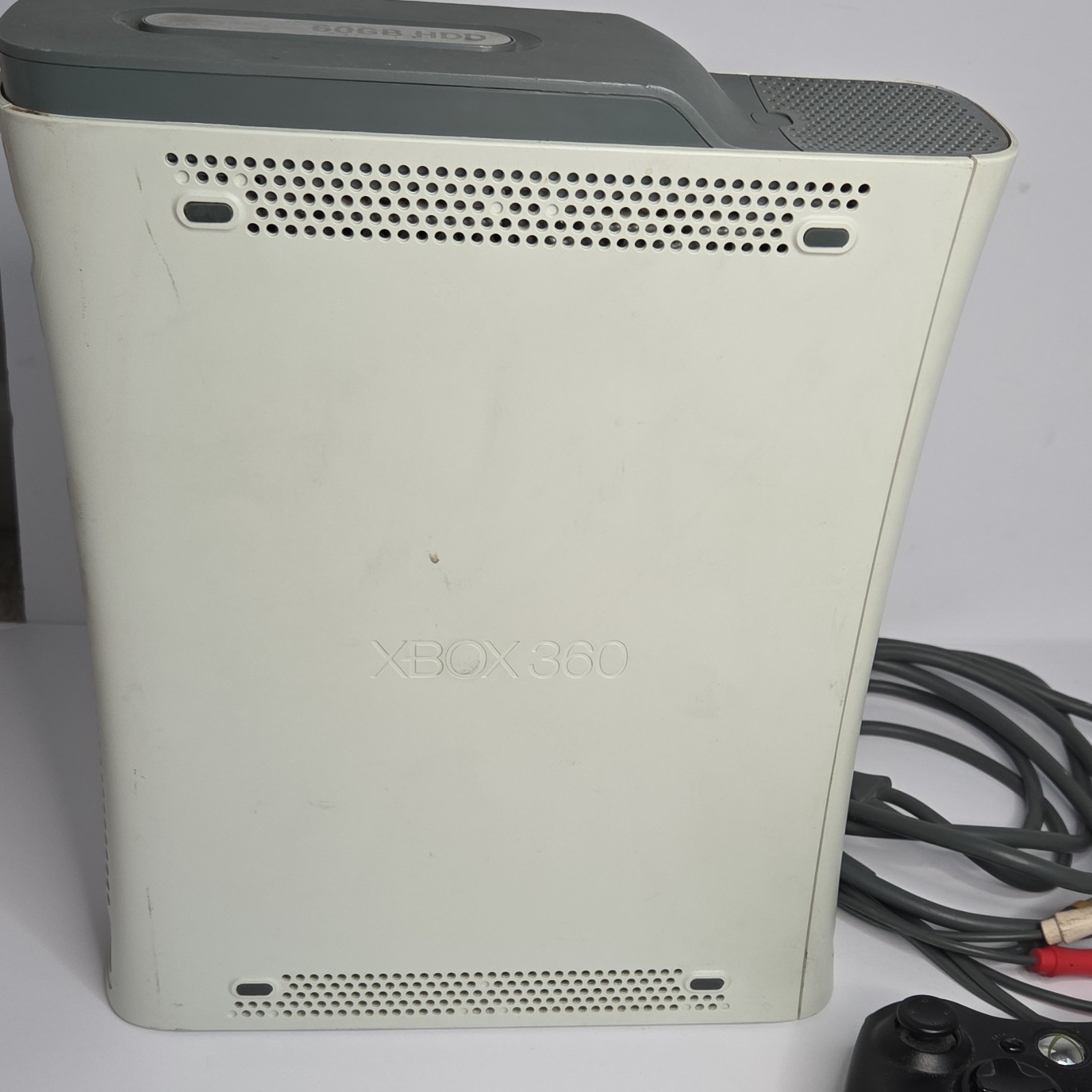 Microsoft Xbox 360 60GB HDD White Home Console w/ Wireless Controller Untested