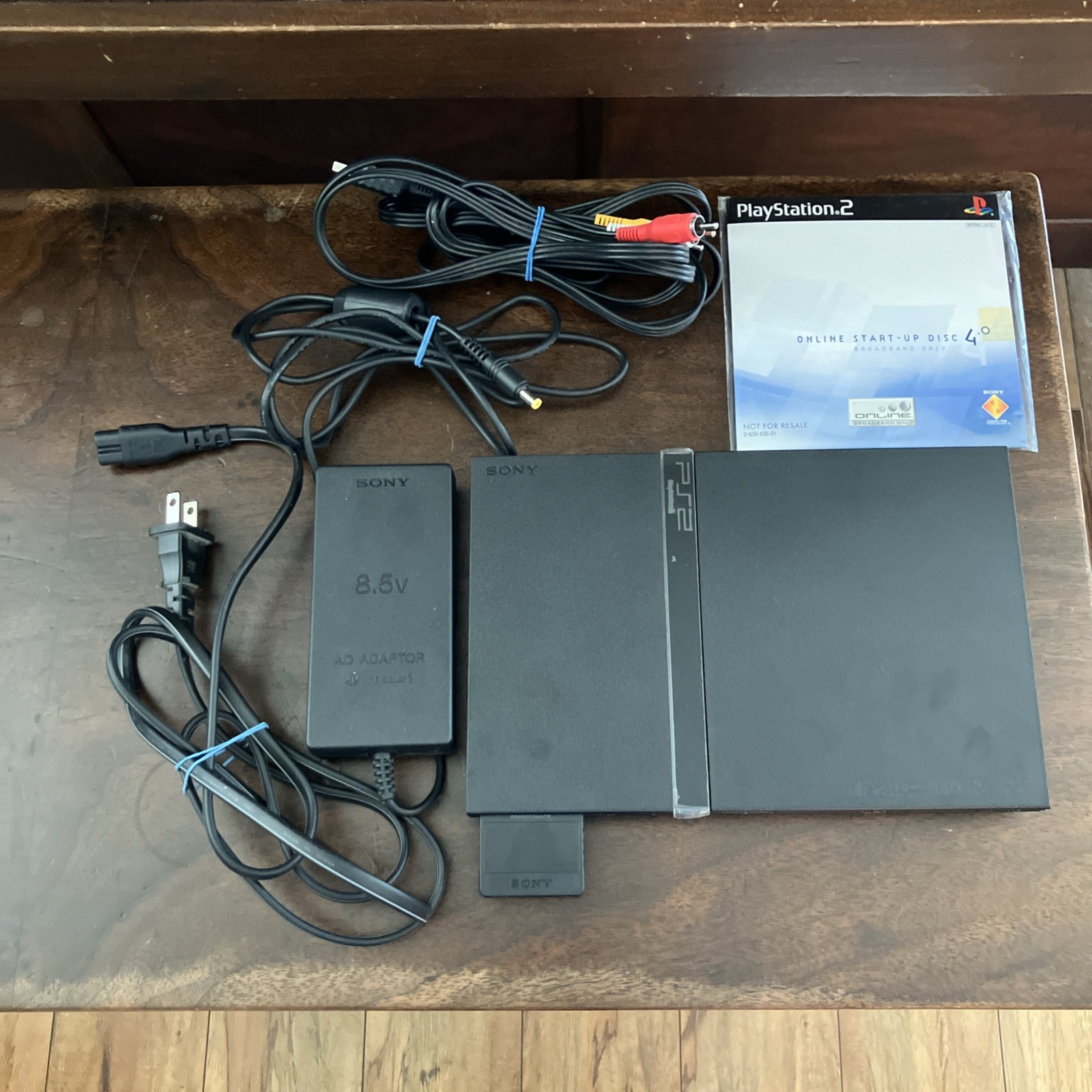 Sony PlayStation 2- Slim Console- SCHP-75001- cables, memory card, AC Adapter