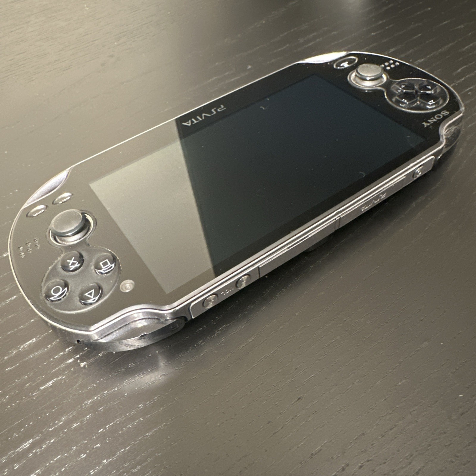 Sony PS Vita PCH-1100 Crystal Black OLED WiFi /3G Model – Fast Shipping