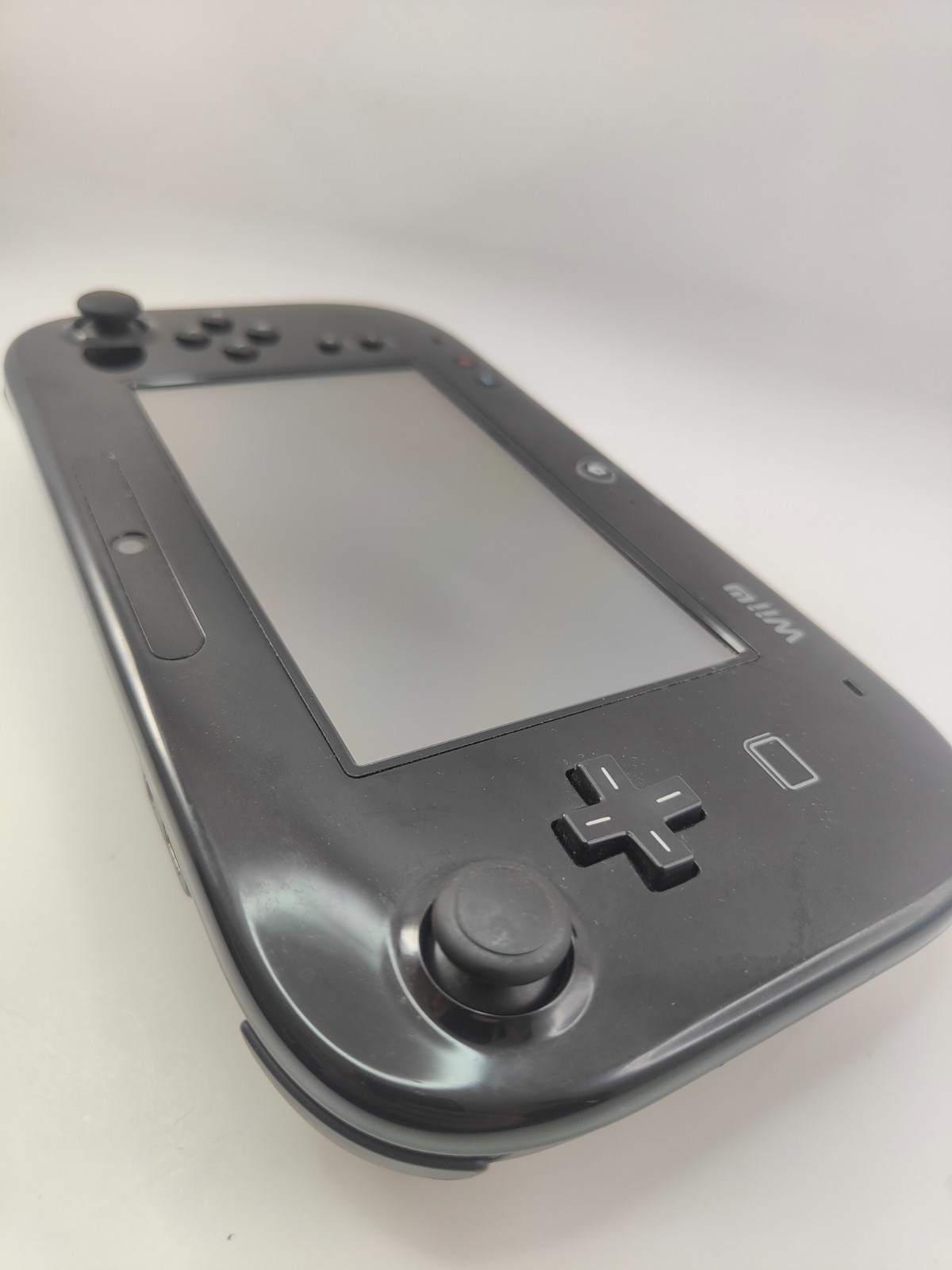 Nintendo WUP-010(USA) Black Wireless NFC 6.2″ Touchscreen Wii U GAMEPAD Bundle