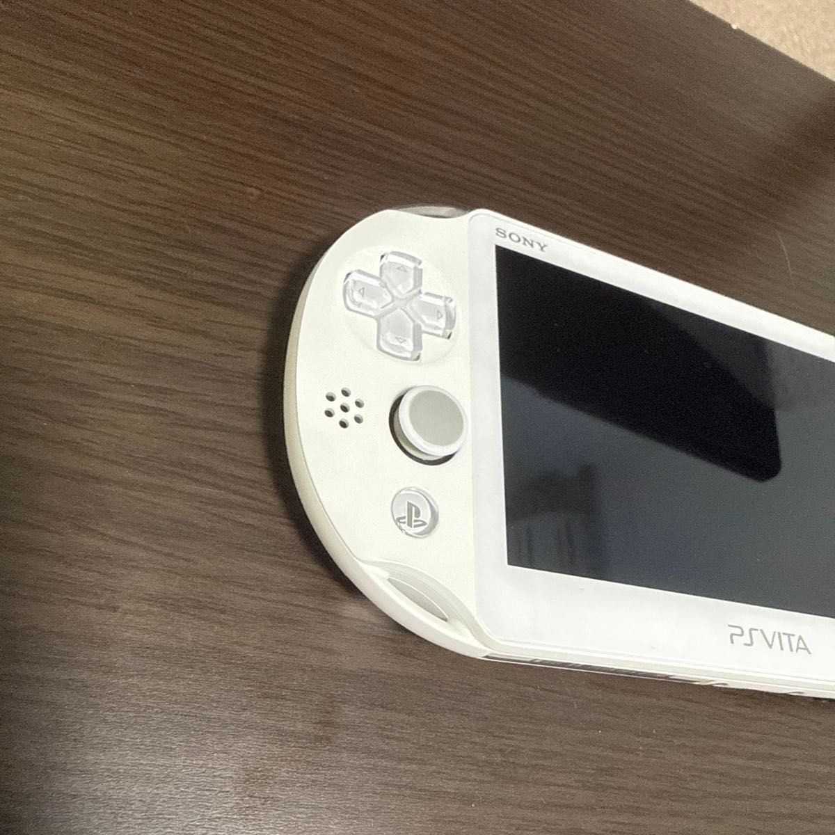 Excellent SONY PS Vita PCH-2000 Console White w/charger
