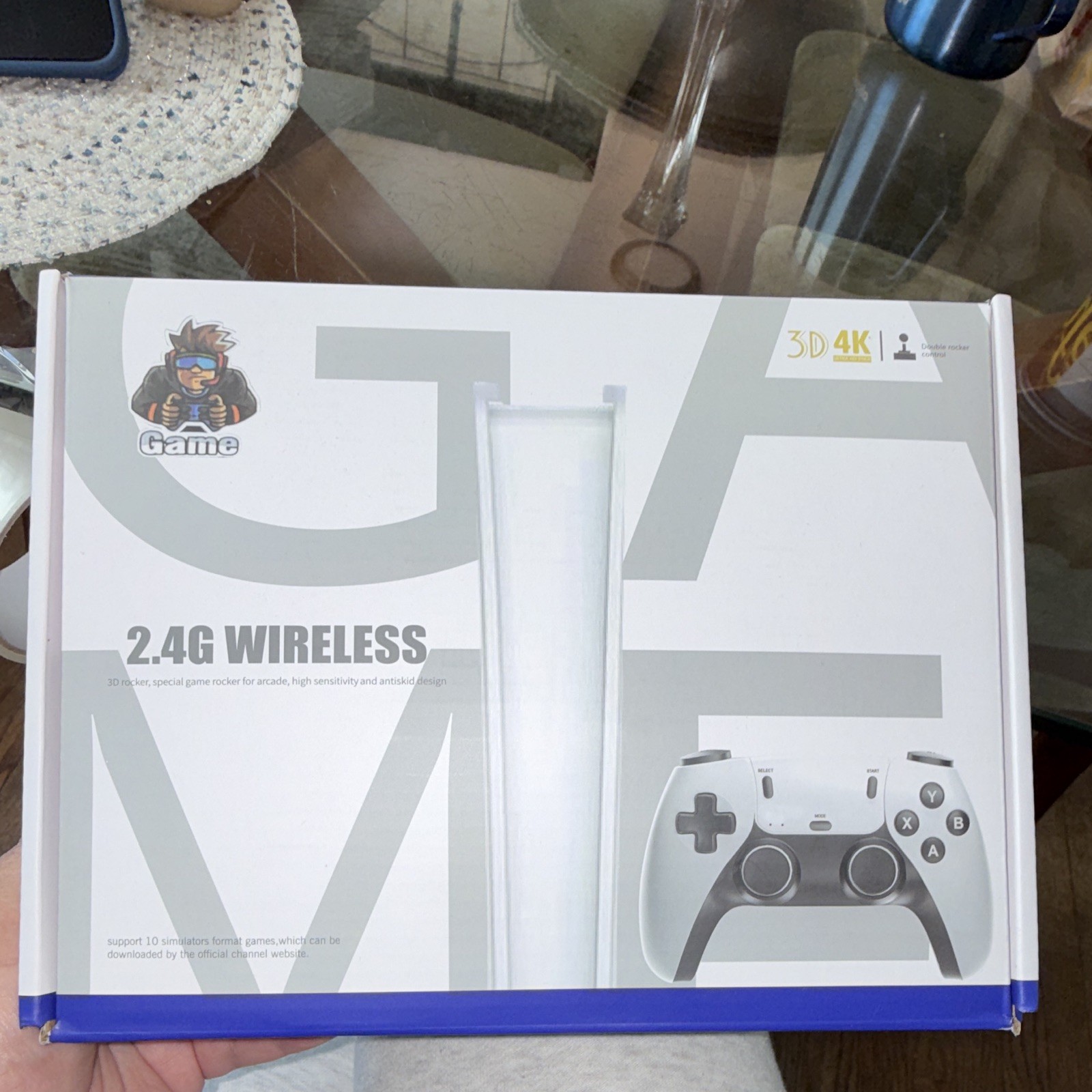 Game 4K UHD 2.4G Wireless Microconsole w/ 2 Controllers HDMI USB White/Black