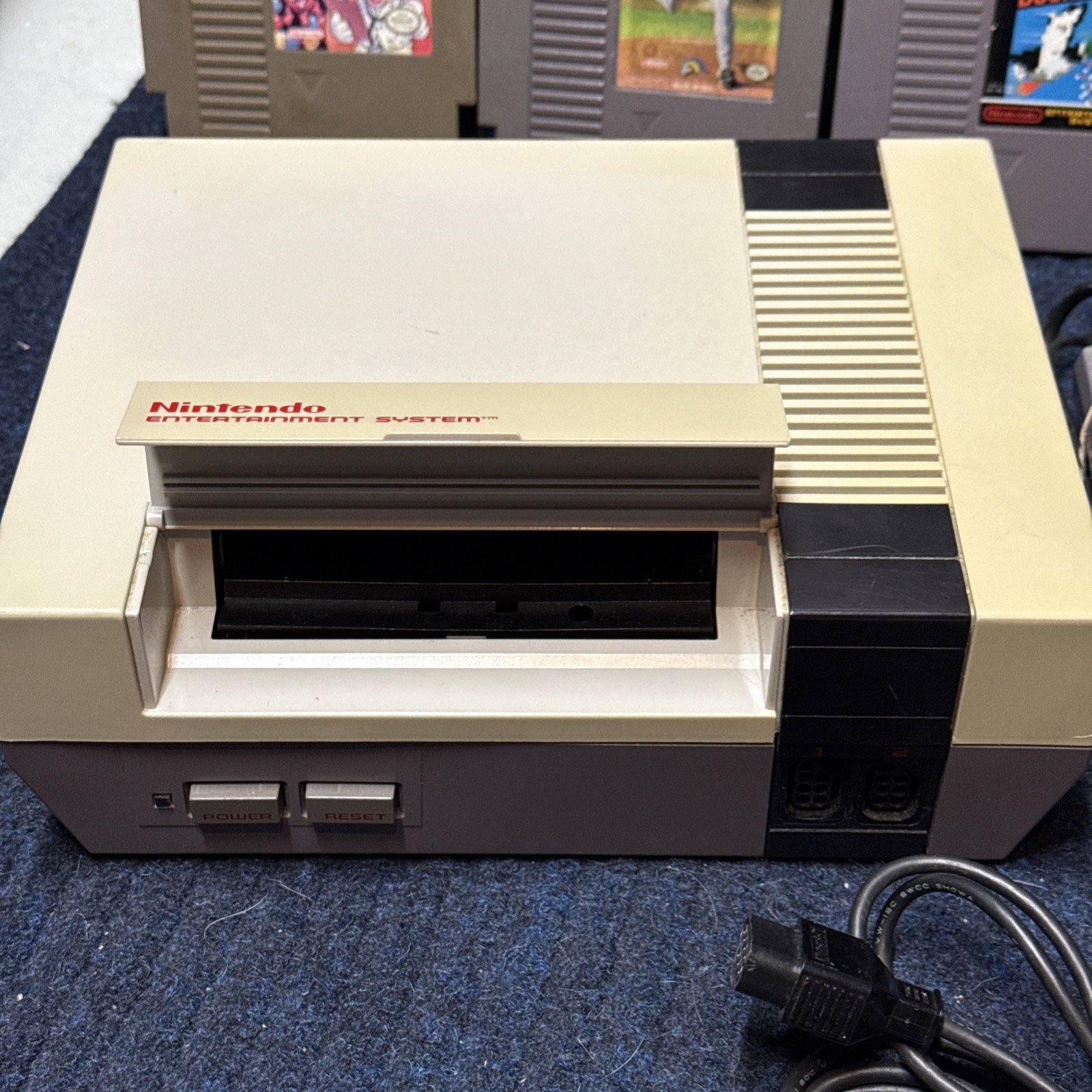 Nintendo Entertainment System NES Console Bundle Controller 3 Games New 72 Pin.