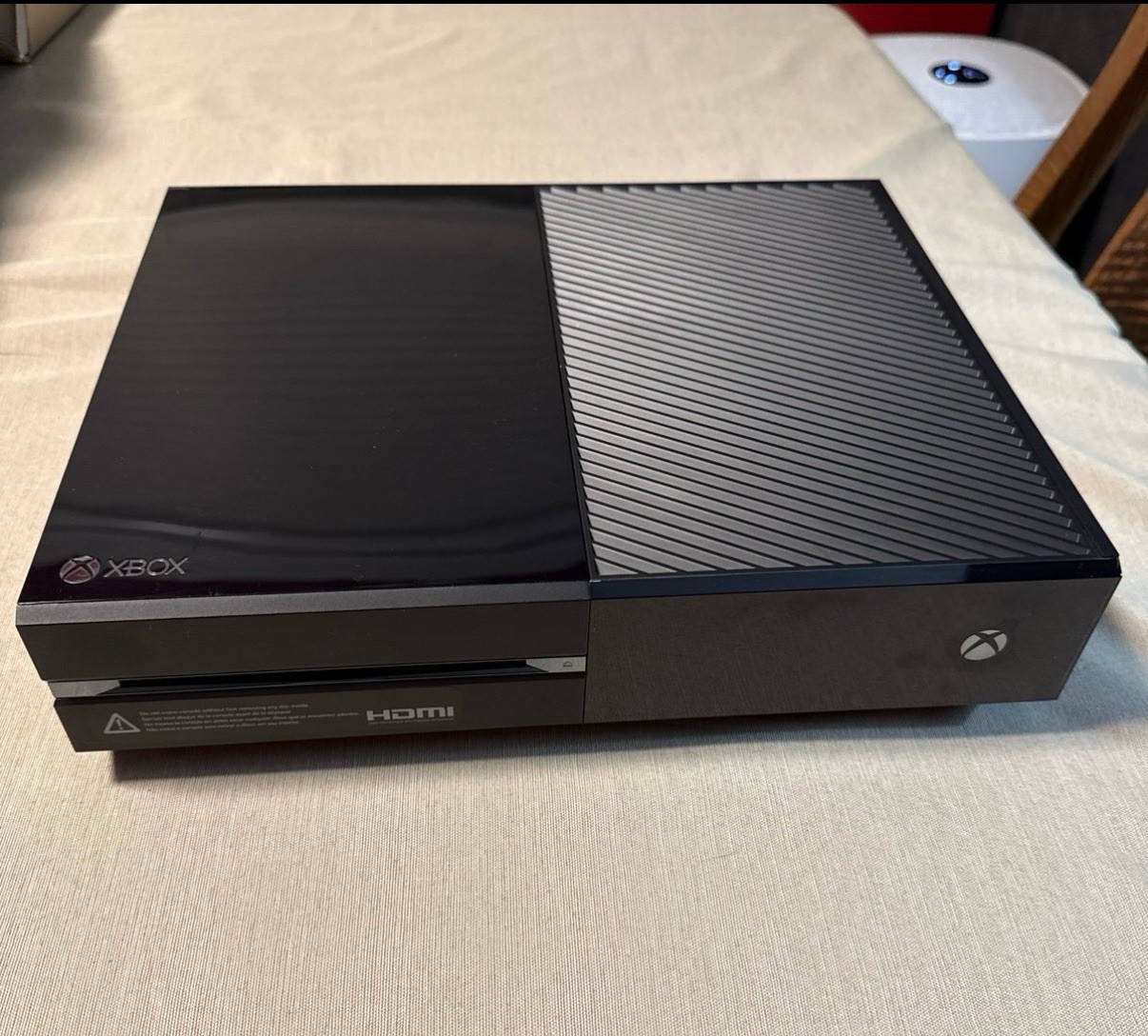 Xbox One 500 GB Titanfall Bundle Black Console (game not included)