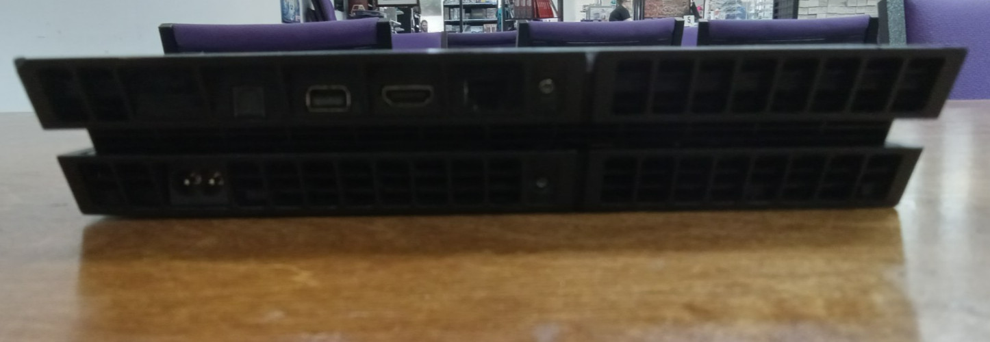 Sony PlayStation 4 PS4 500GB Console (CUH-1215A, 2015) READ DESCRIPTION