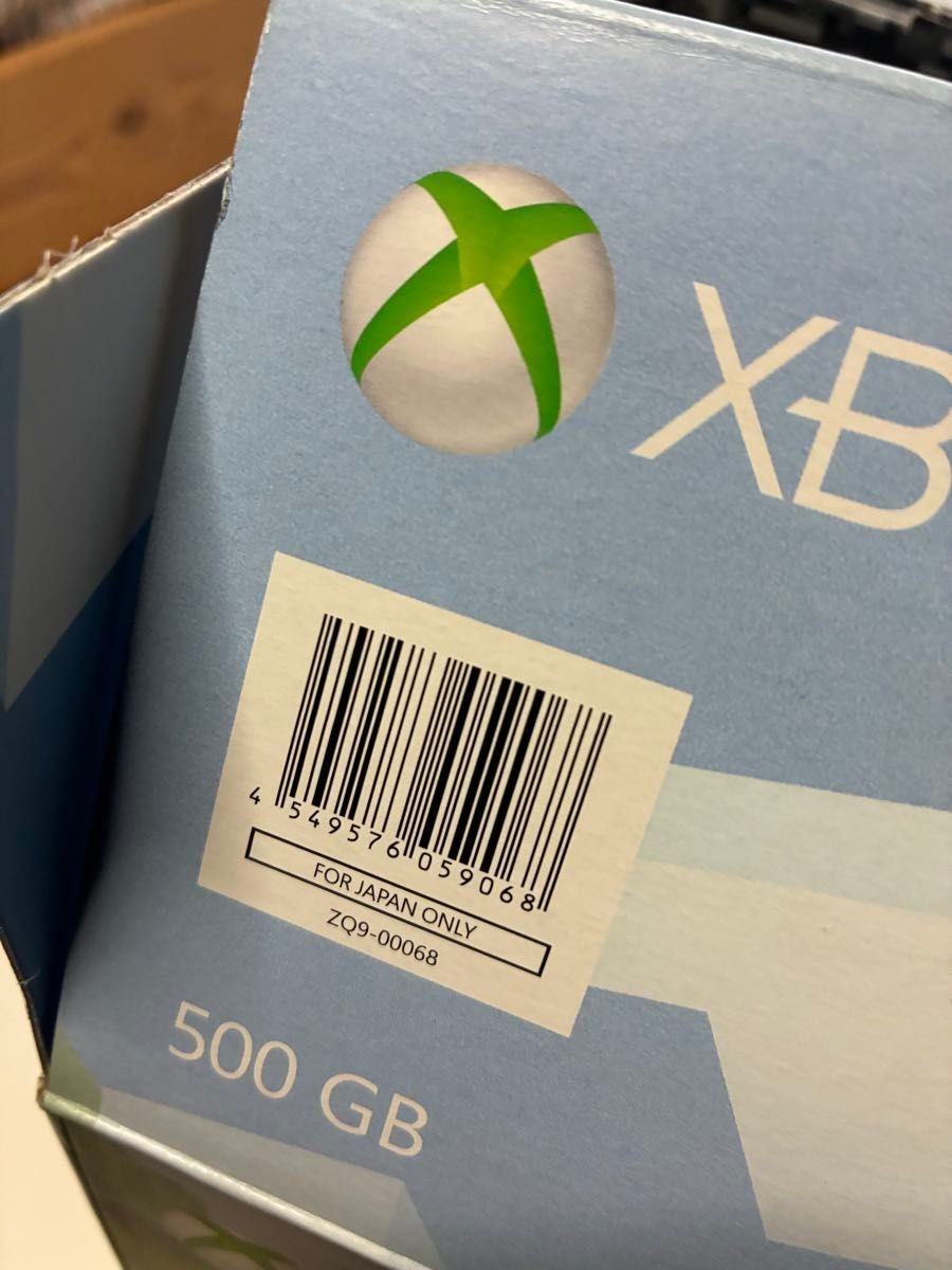 Xbox One S 500GB Minecraft Bundle – Used Good Condition – Ultra HD – Japan Model