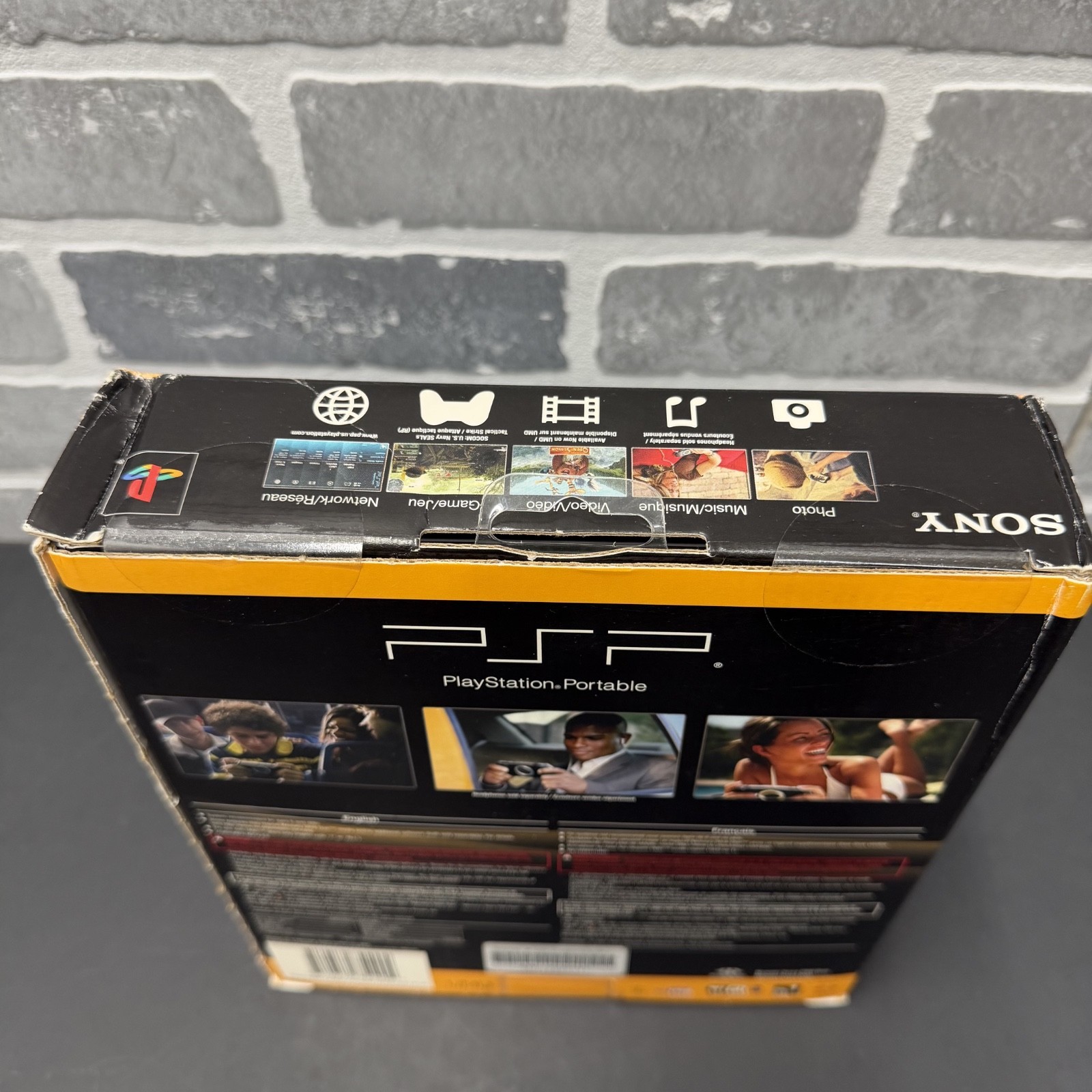 Sony Playstation Portable PSP 2000 Handheld System Piano Black NEW SEALED