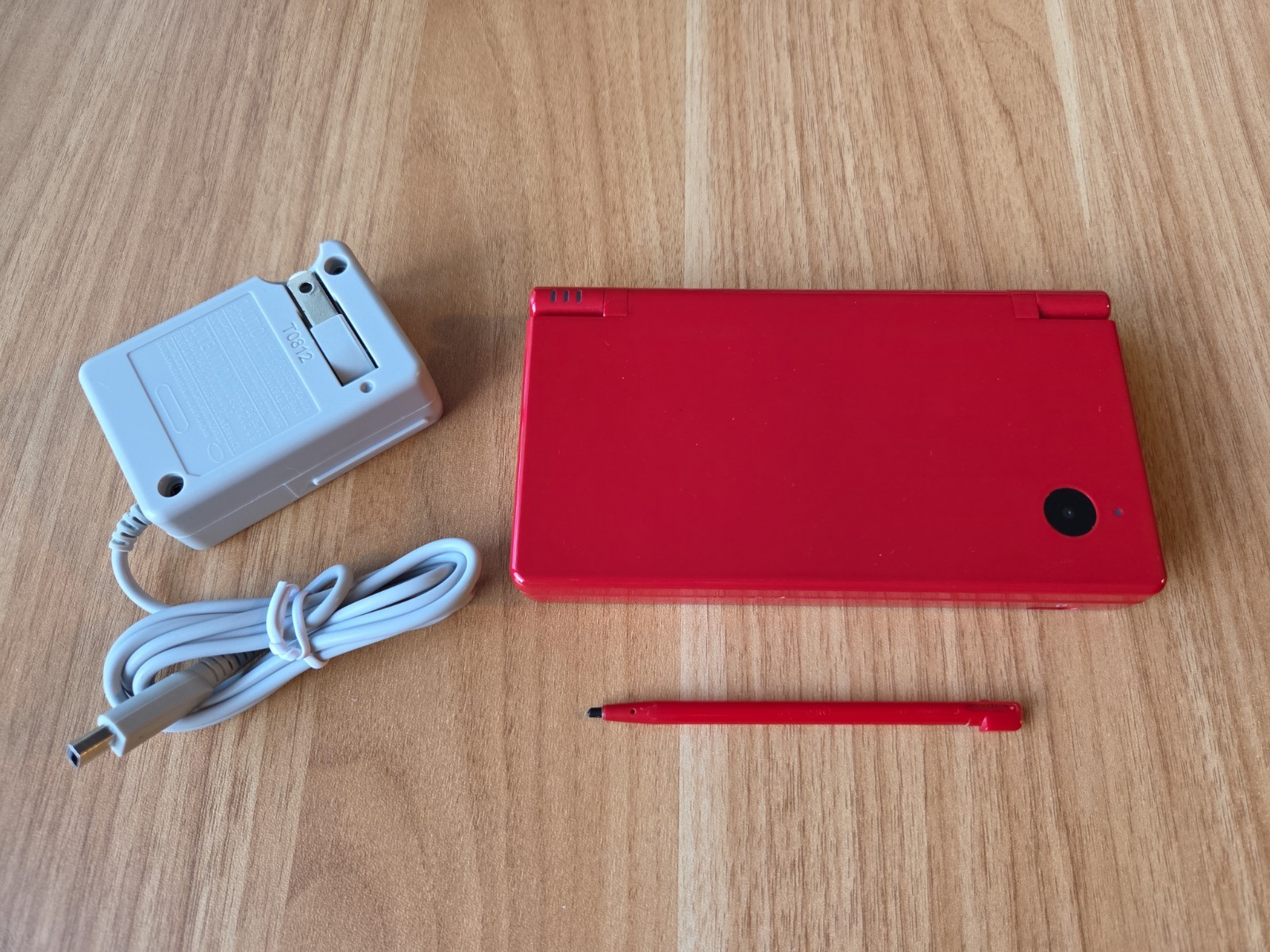 Nintendo DSi Console Red TWL-001 Japan Tested Working W/ Charger